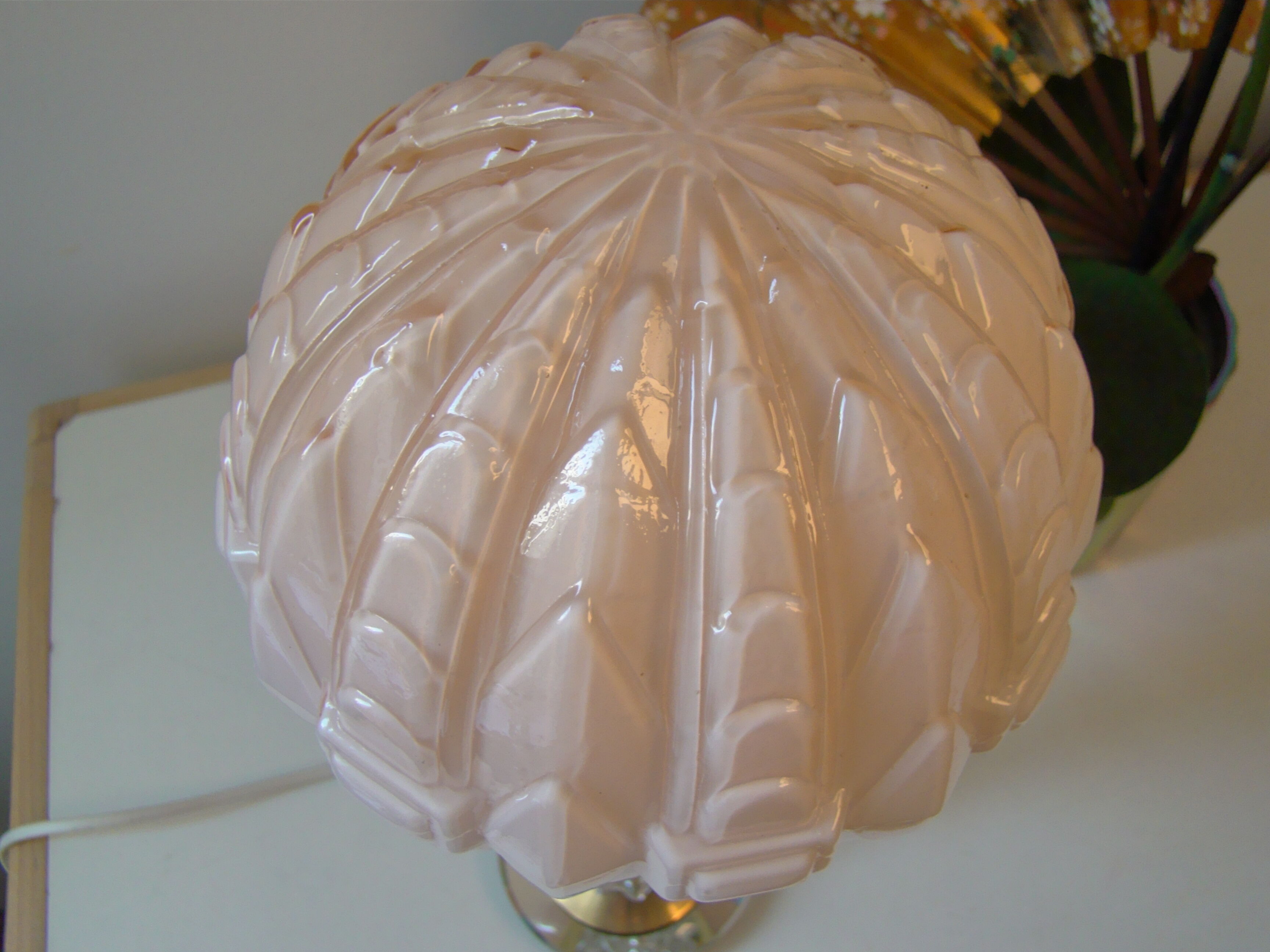 Art Deco lamp pink foot in cut crystal