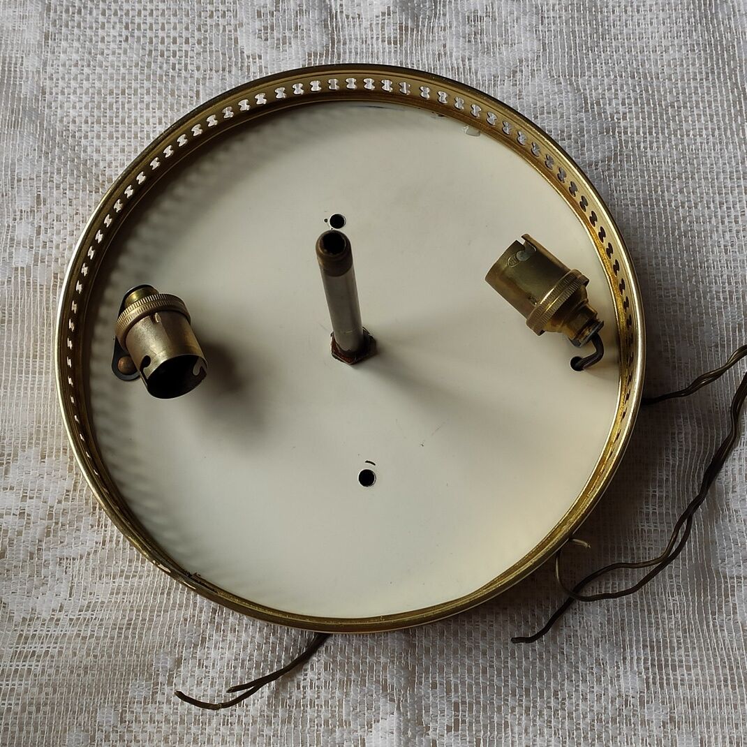 Ceiling lamp in glass and brass