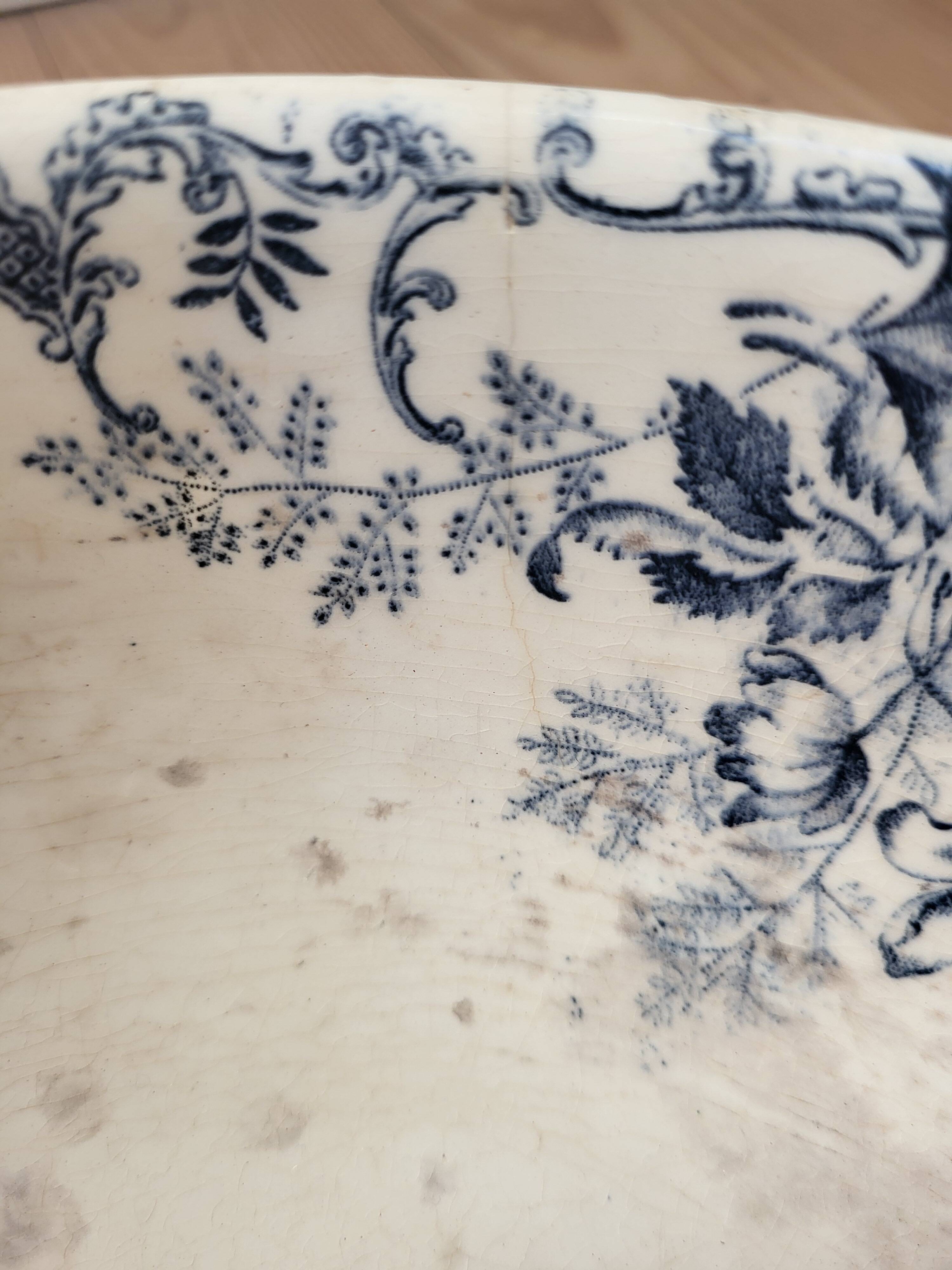 Floréal ironstone salad bowl on pedestal