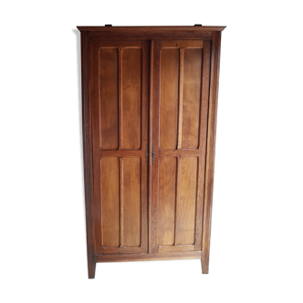 Armoire parisienne ancienne