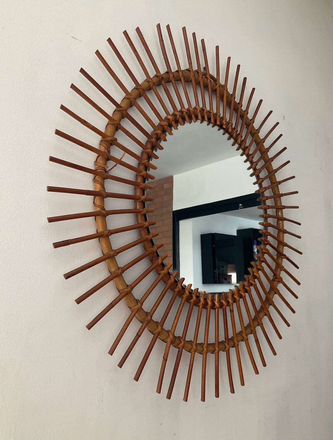 Miroir soleil en rotin 70cm des années 50-60