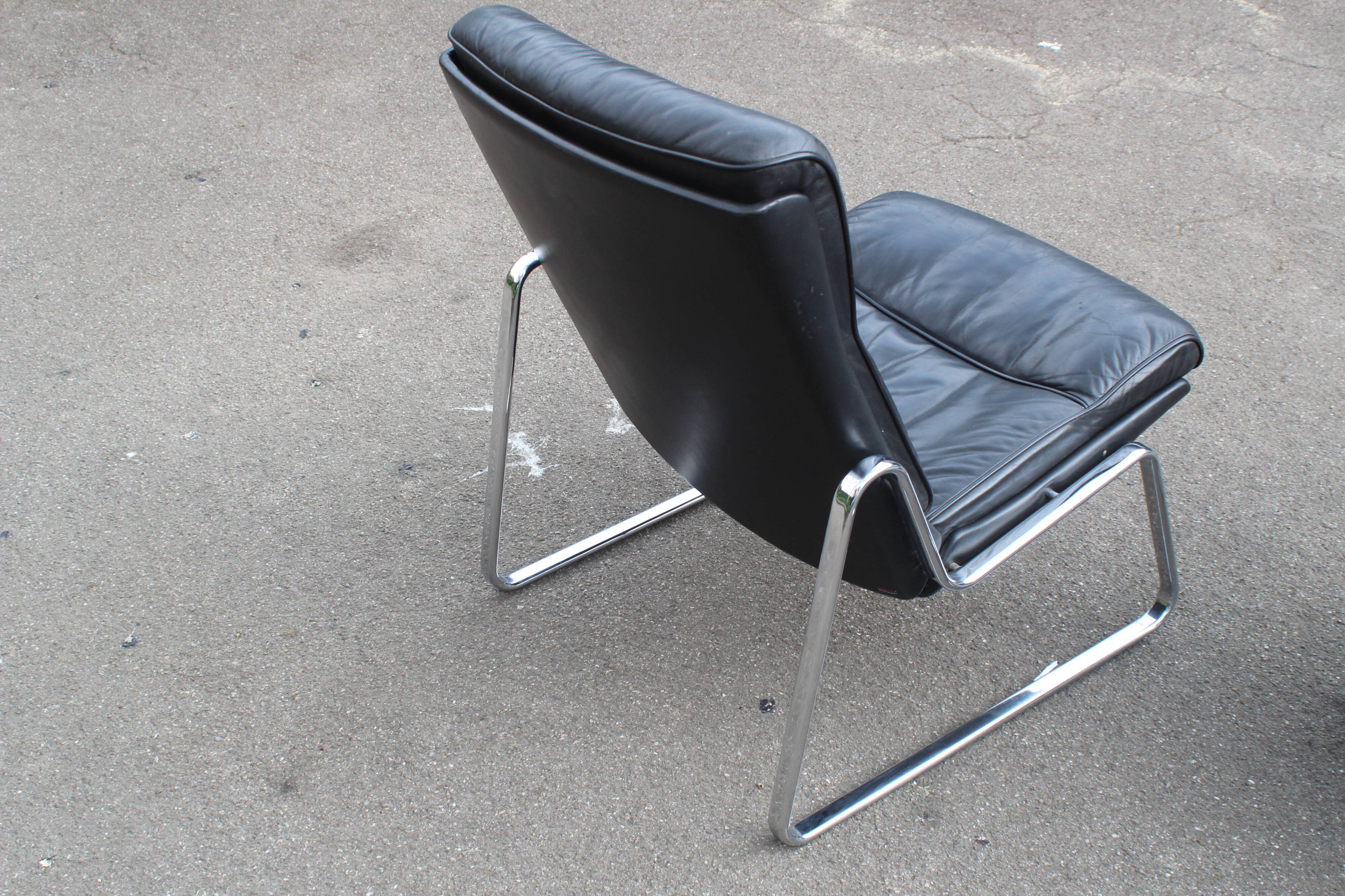 Paire de fauteuils Lange Drabert en cuir 1970