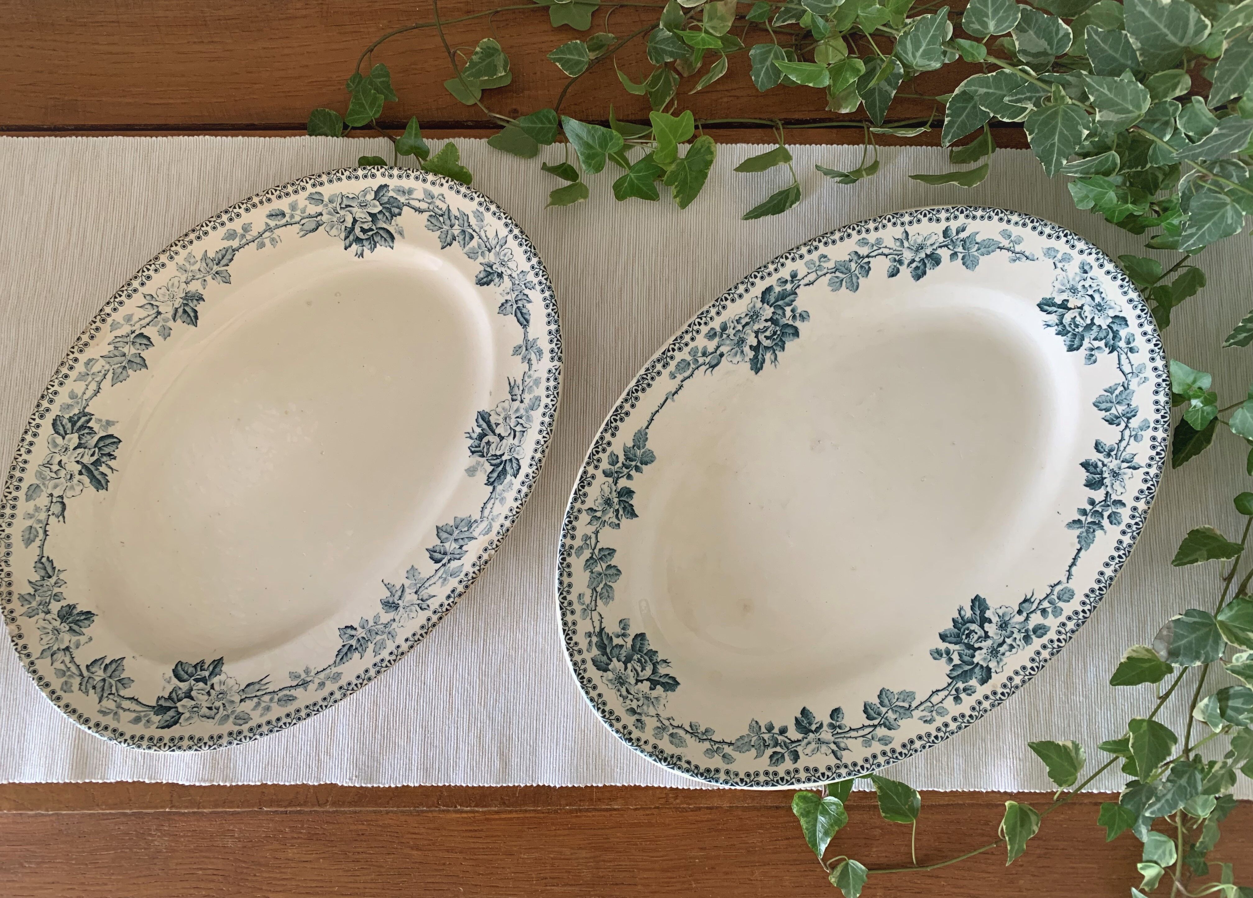 Pair of antique oval earthenware dishes from Choisy-le-Roi