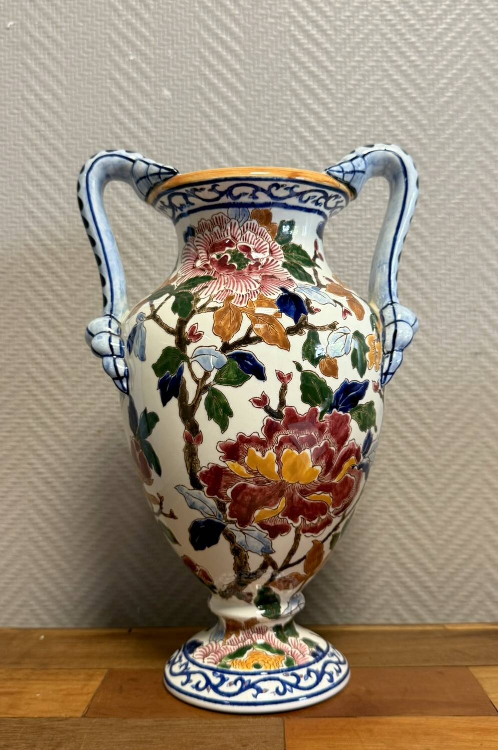 Gien: Important earthenware vase with peony decoration