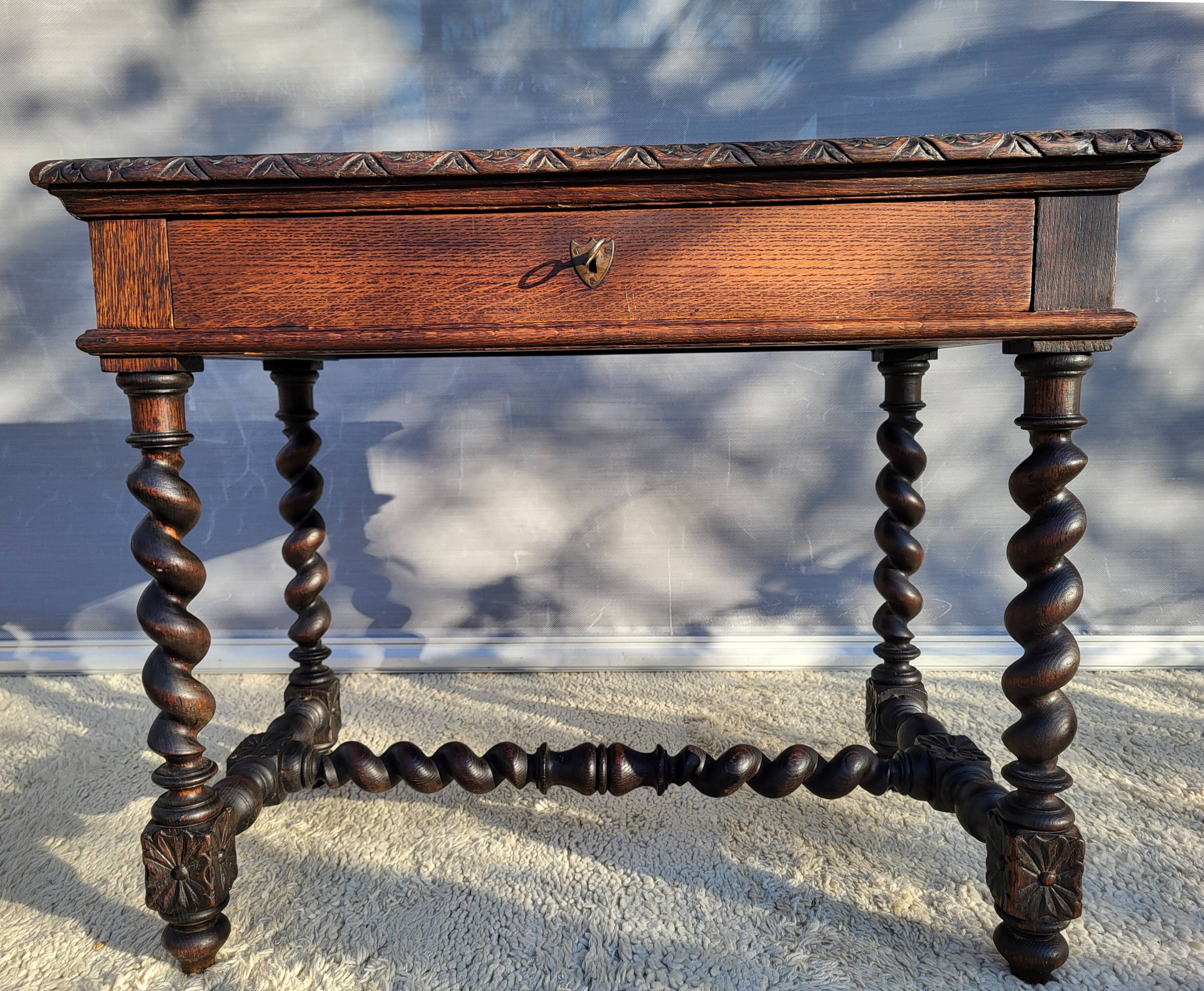 Louis XIII writing desk from the 19th century