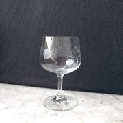 6 verres à eau et pichet en cristal gravé années 70
