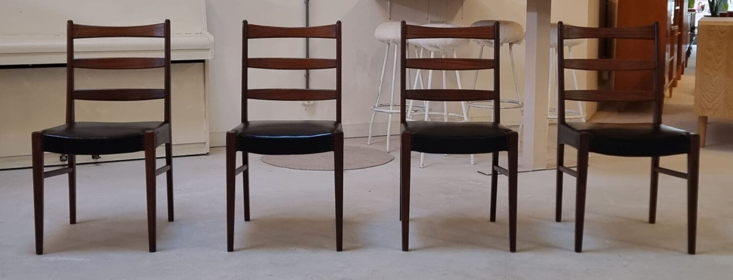 Chaises du milieu du siècle