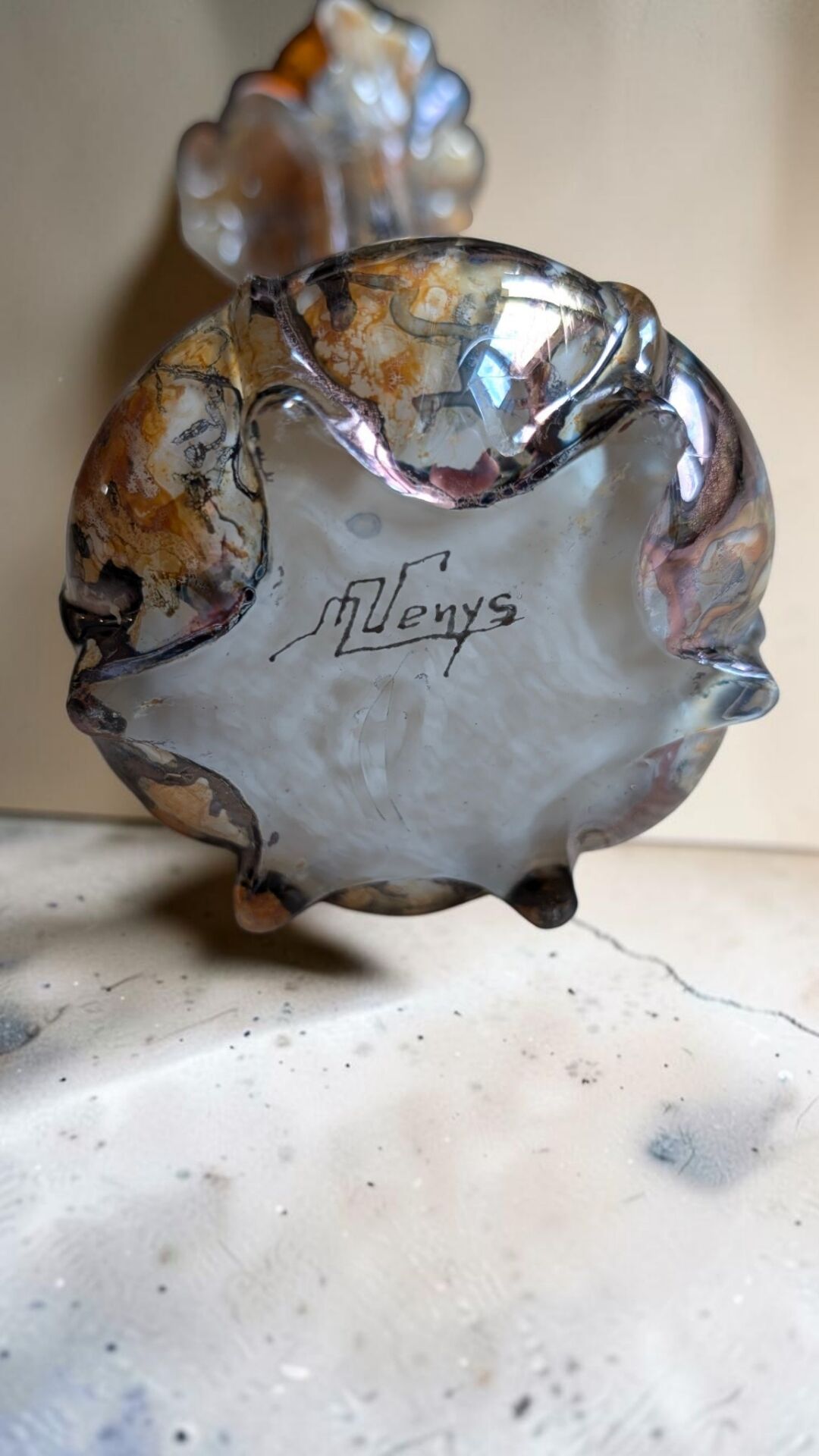 Artistic vase signed M. Venys – vintage marbled glass – 31 cm