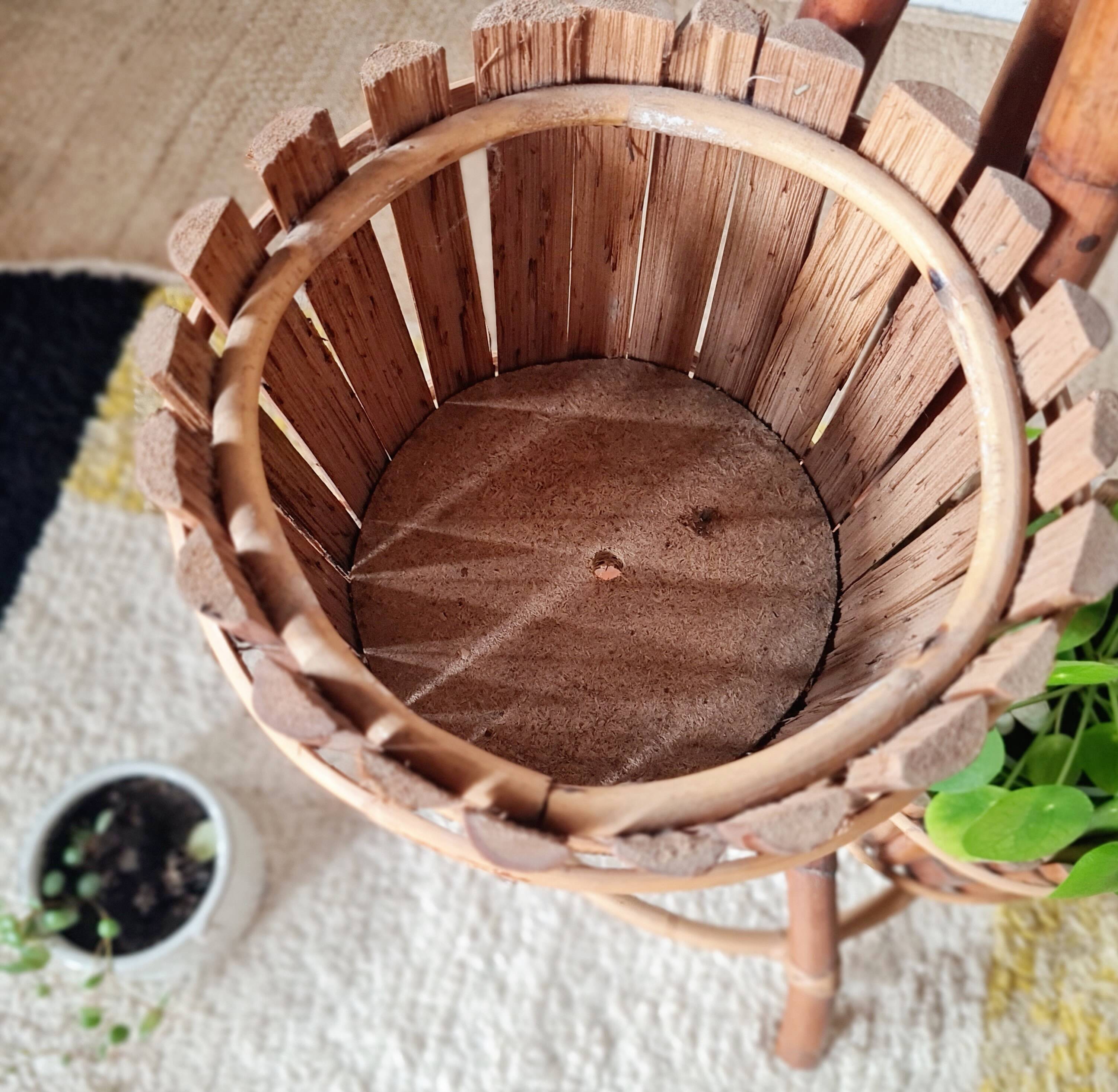 Vintage 3-tier plant stand in bamboo and rattan