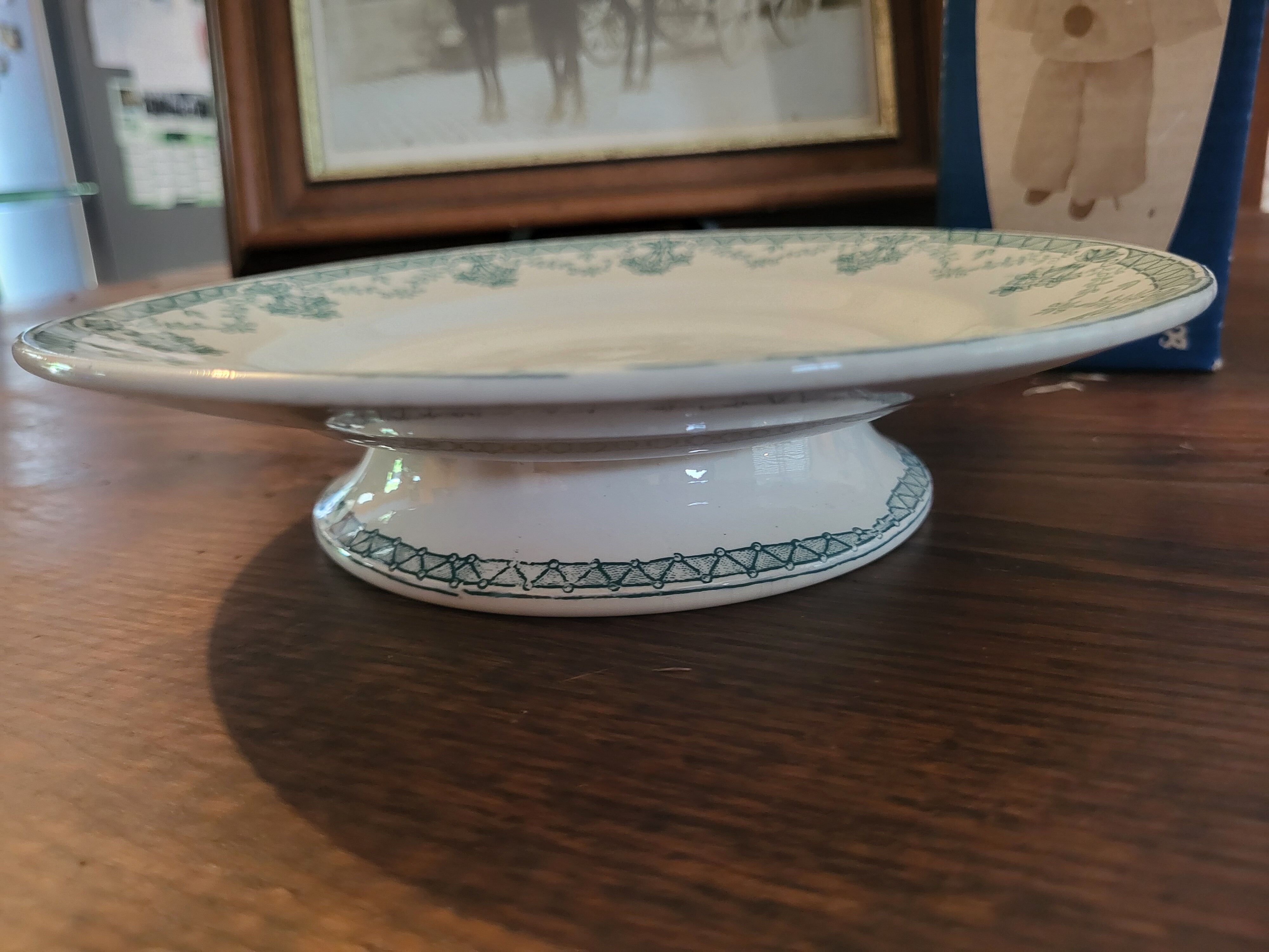 Antique cake stand Saint Amand Model Cahors