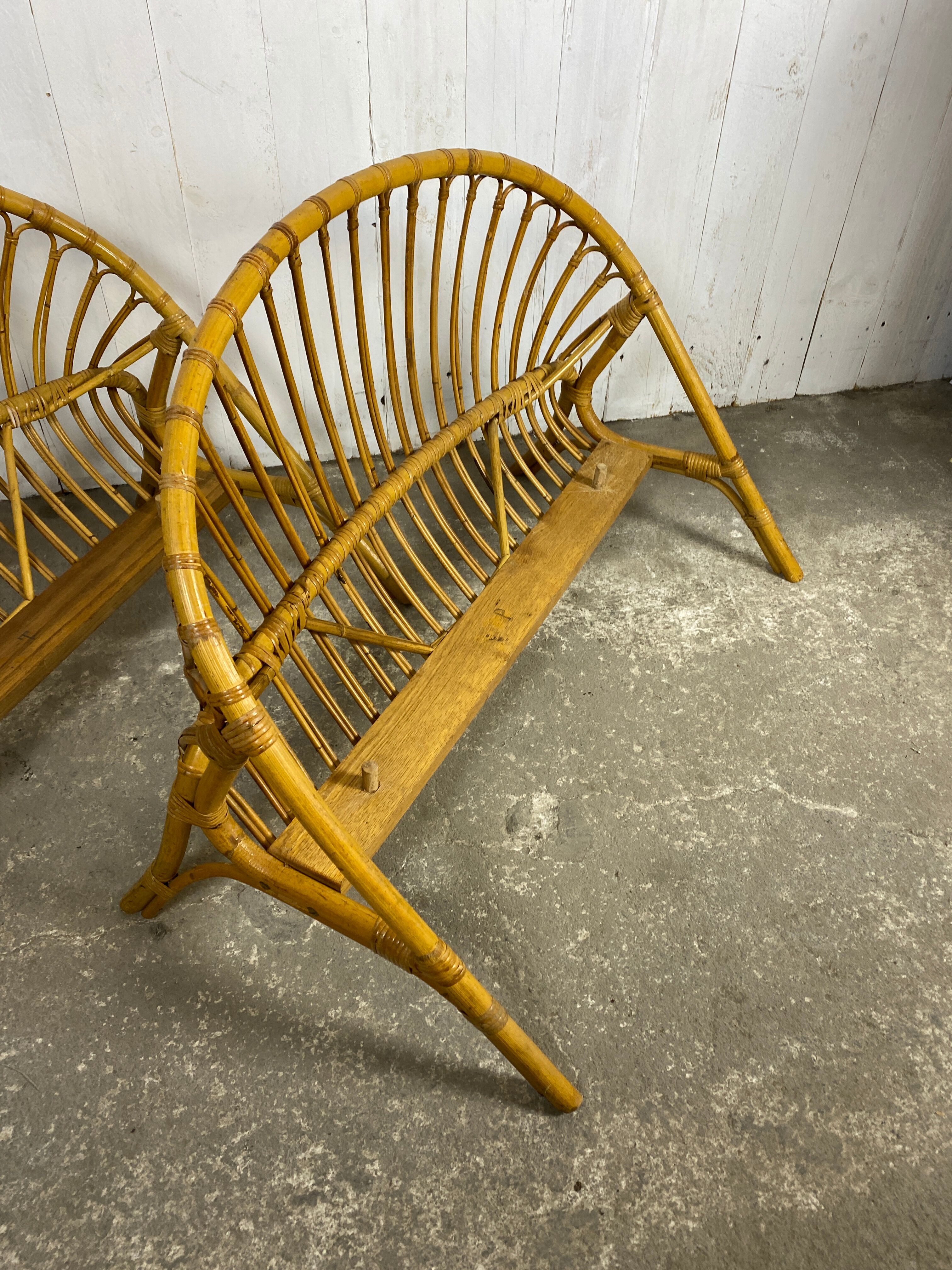 Antique rattan basket bed