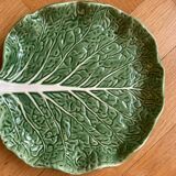 Cabbage leaf dessert plates