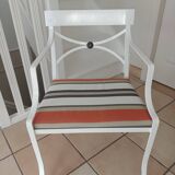 Chaises en fer forgé blanc le Cèdre Rouge