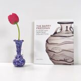 Vase en verre de Murano bleu attribué à Fratelli Toso avec des murrines, Italie