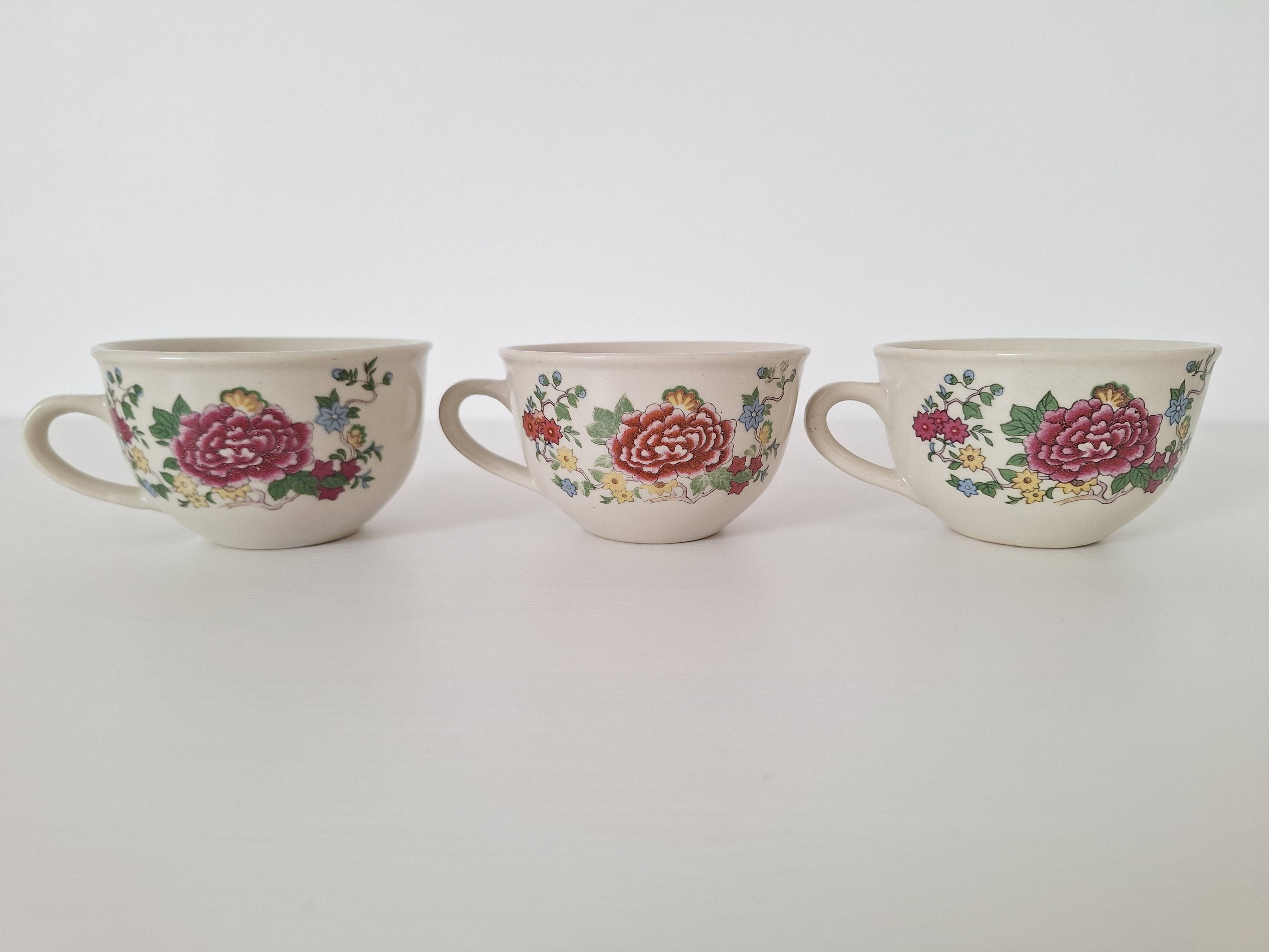 Chi Kiang Stoneware vintage flower mugs