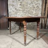 Ancienne table à volets ovale