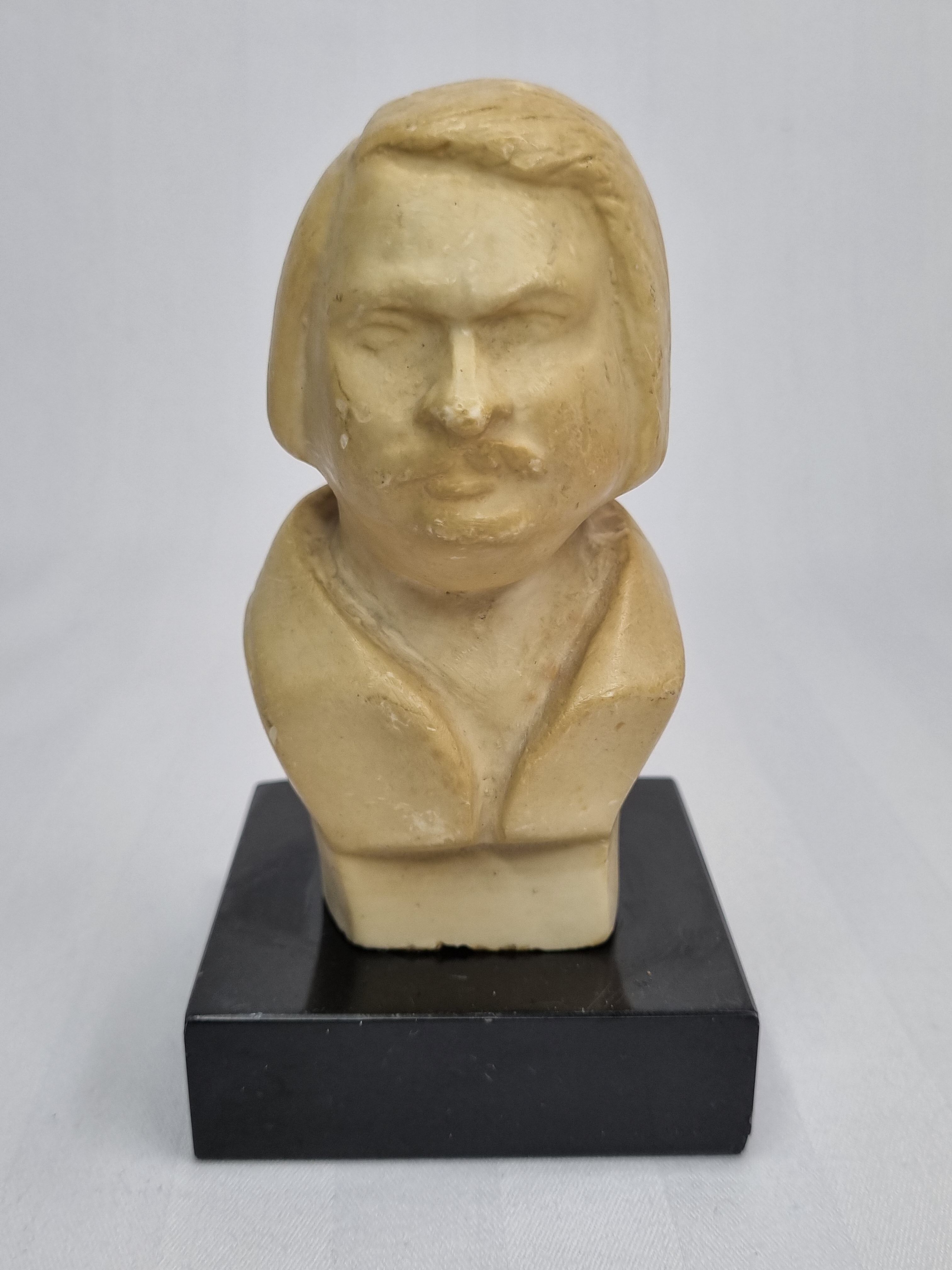 Buste en plâtre d'Honoré de Balzac, 13 cm