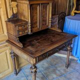 Walnut bleacher desk