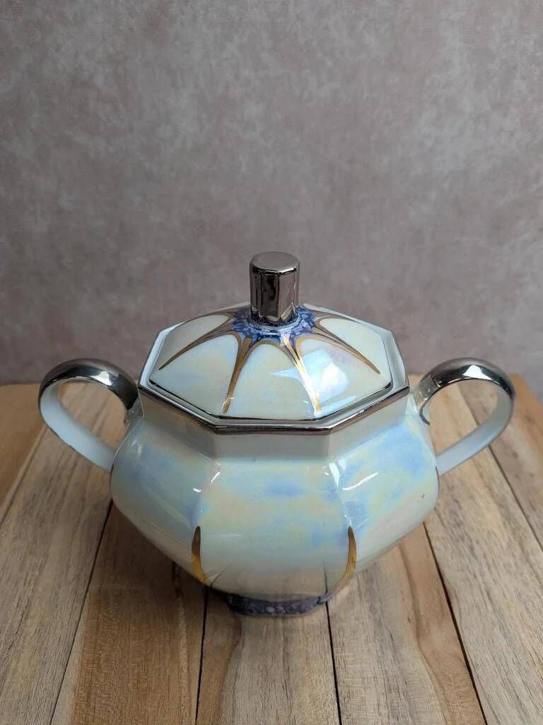 Art Deco coffee service Limoges Unique signed Pailles – 27 pieces in iridescent porcelain