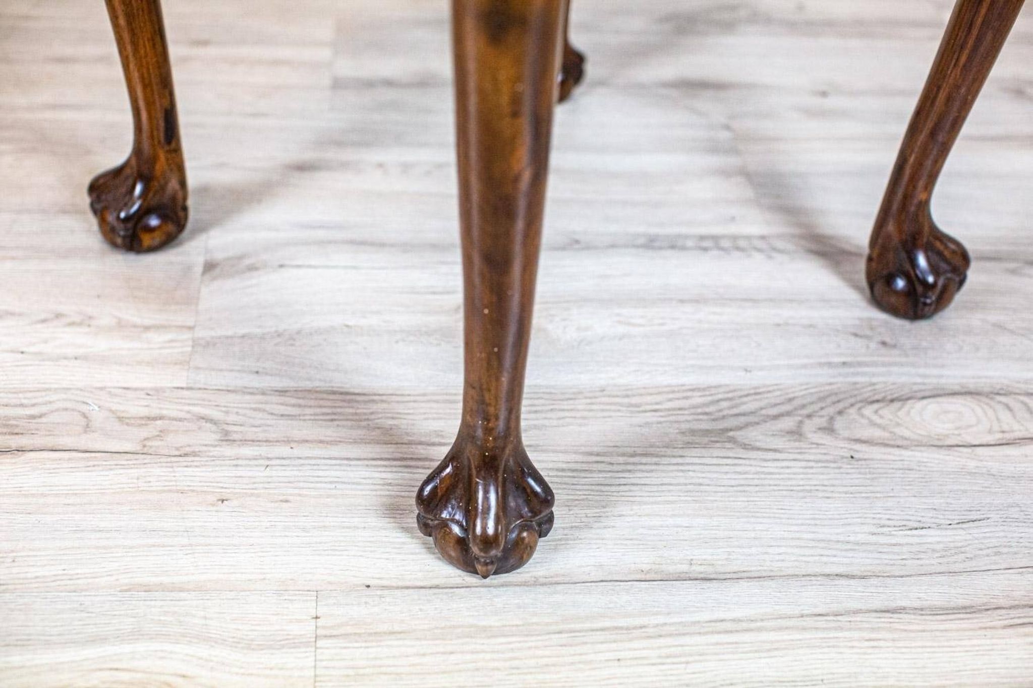 Table basse en noyer vintage, années 1950
