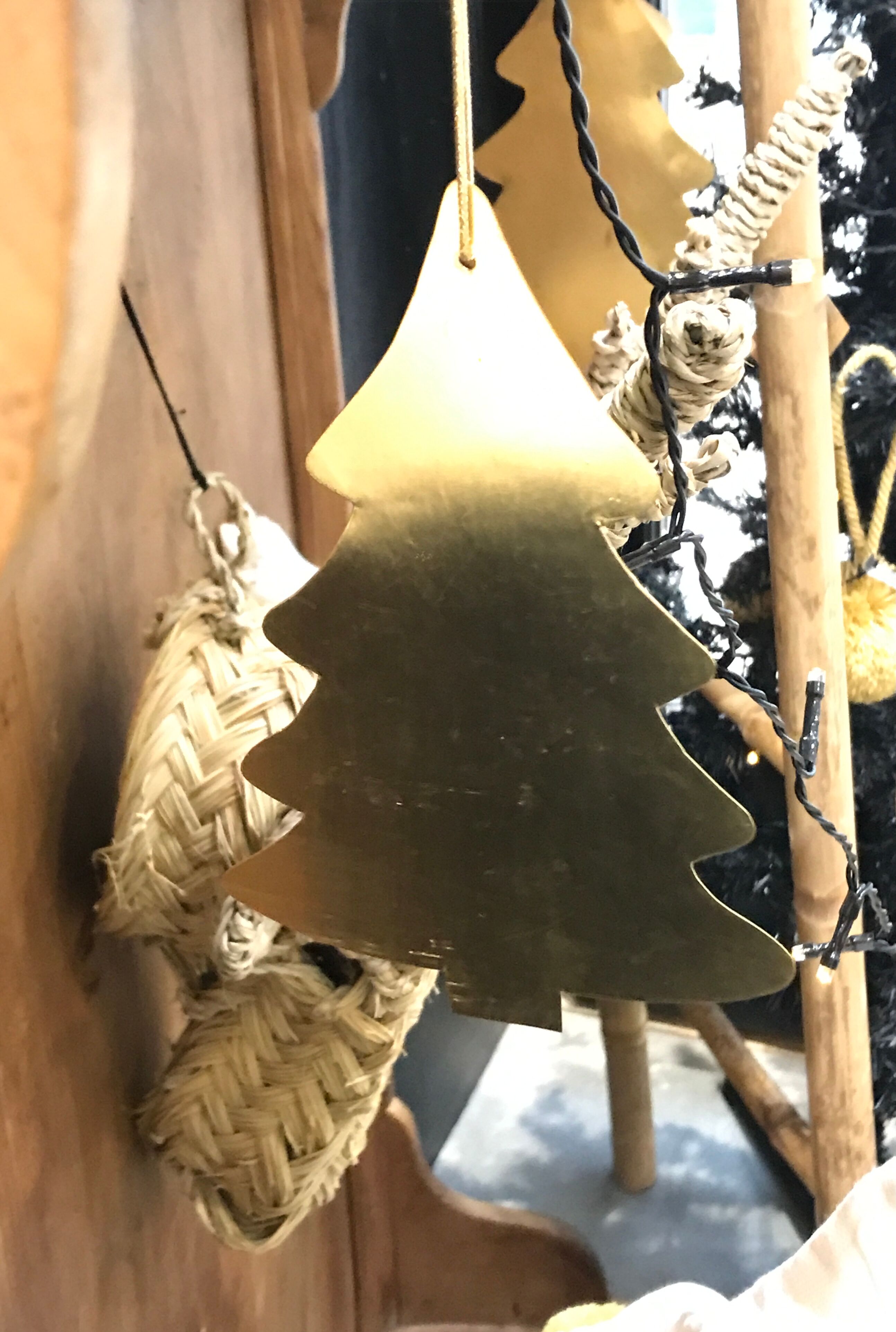 Medium model gilded brass fir