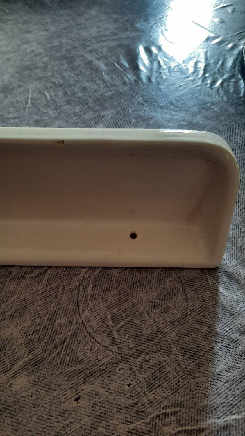 Porcelain bathroom shelf