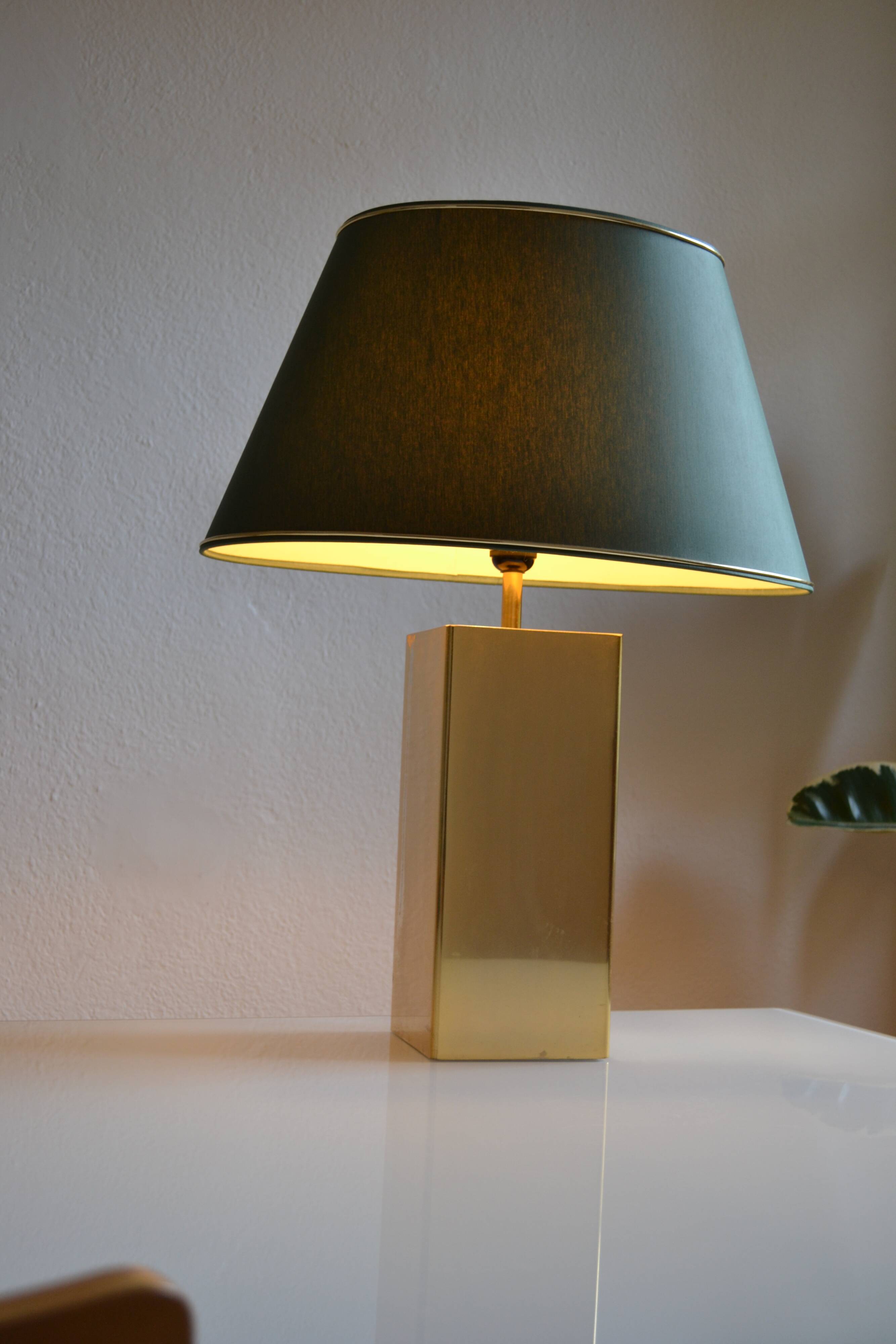 lampe de table classique et moderne