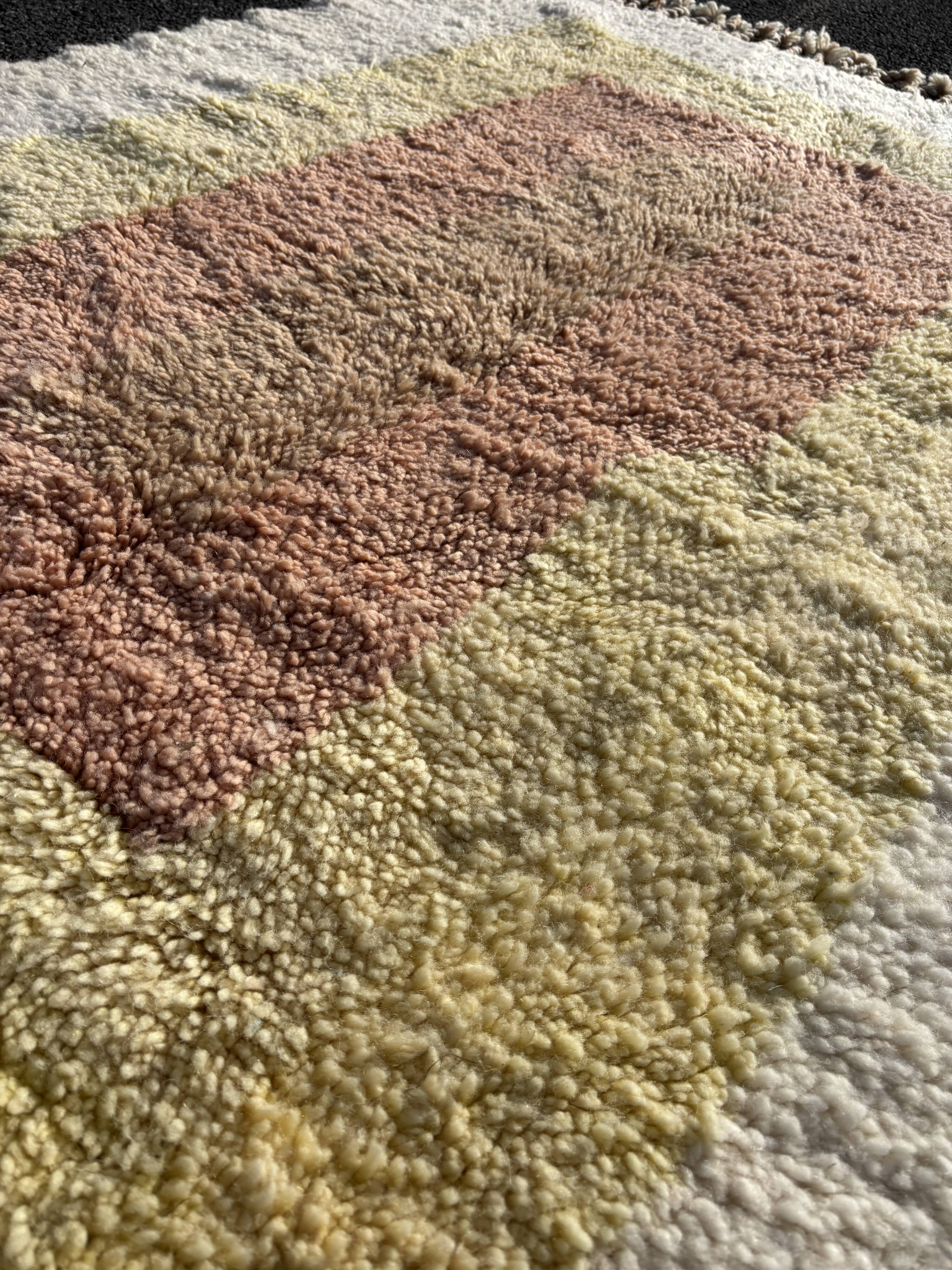 Moroccan Berber rug Beni M'rirt hand-knotted