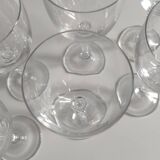 Service de 8 verres à vin en verre ciselé