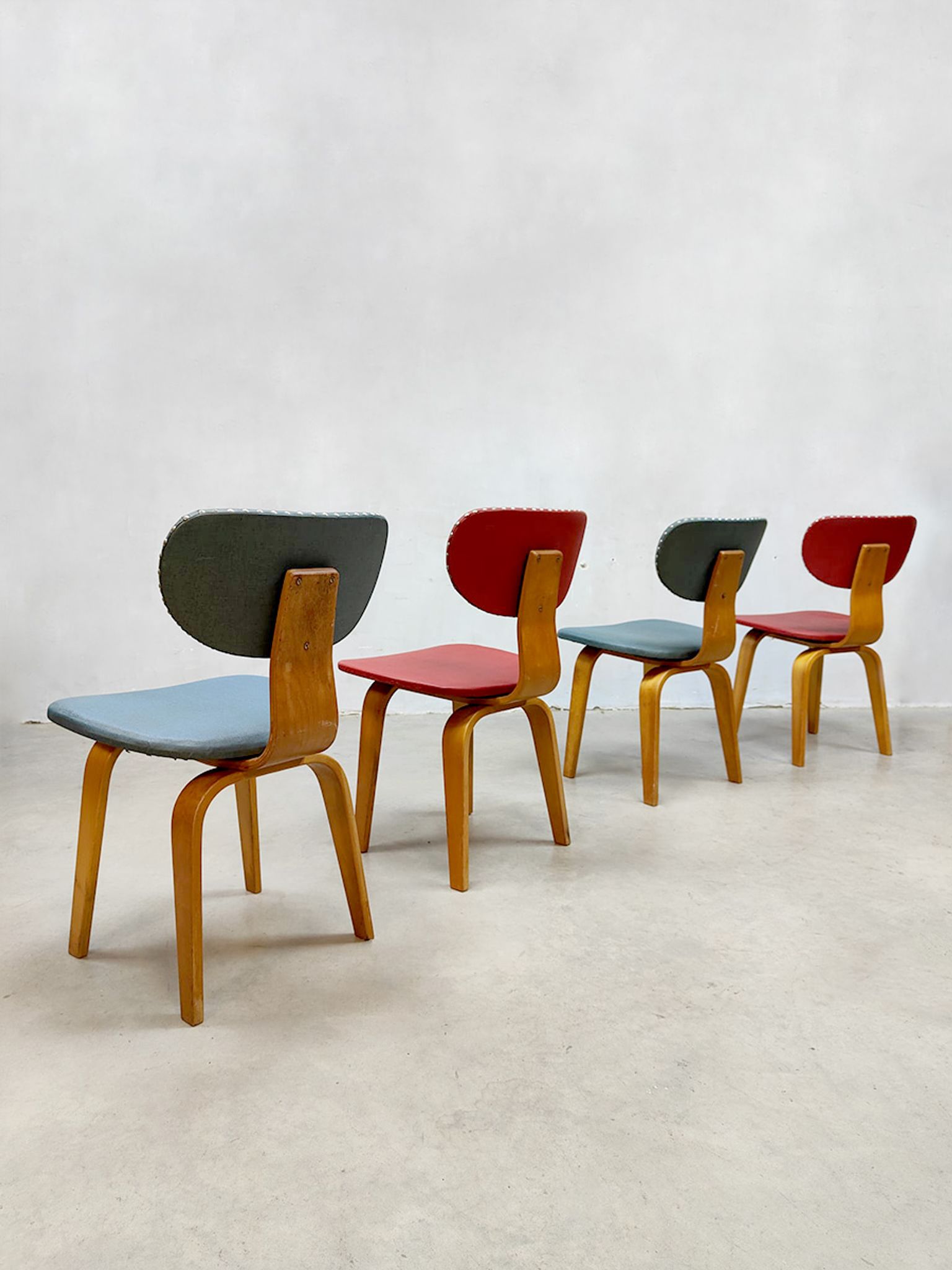 Chaises de salle à manger vintage design néerlandais Pastoe