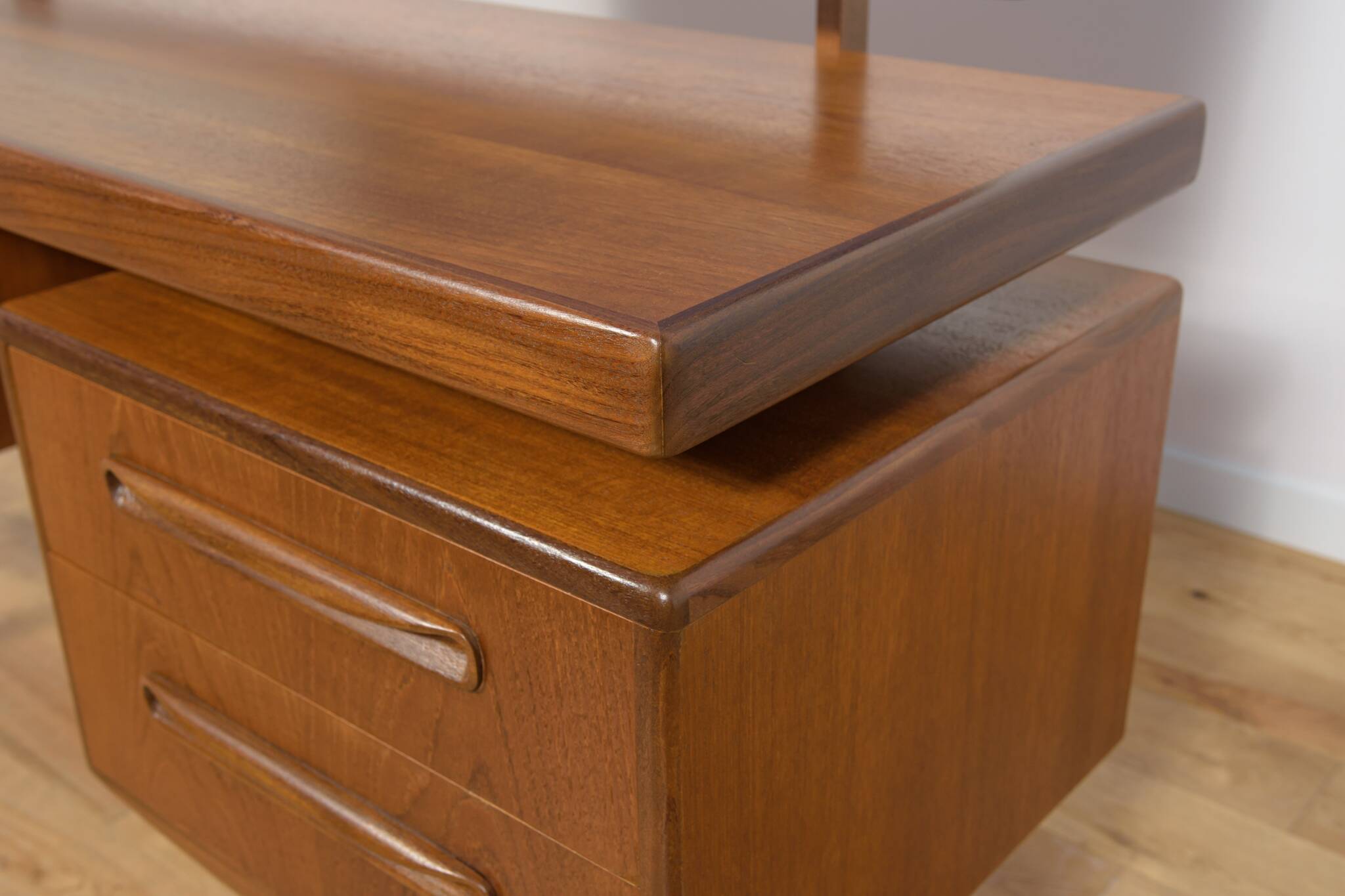 Mid-Century Dressing Table by Victor Wilkins for G-Plan, 1960s