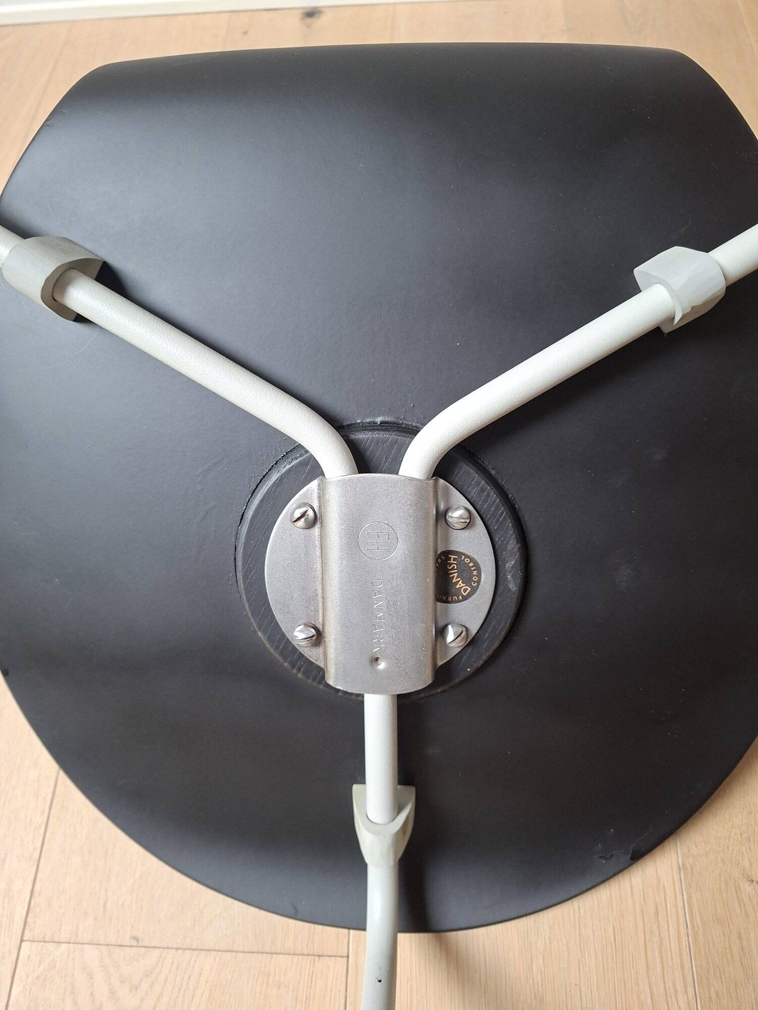 chair Mod. 3100 Arne Jacobsen