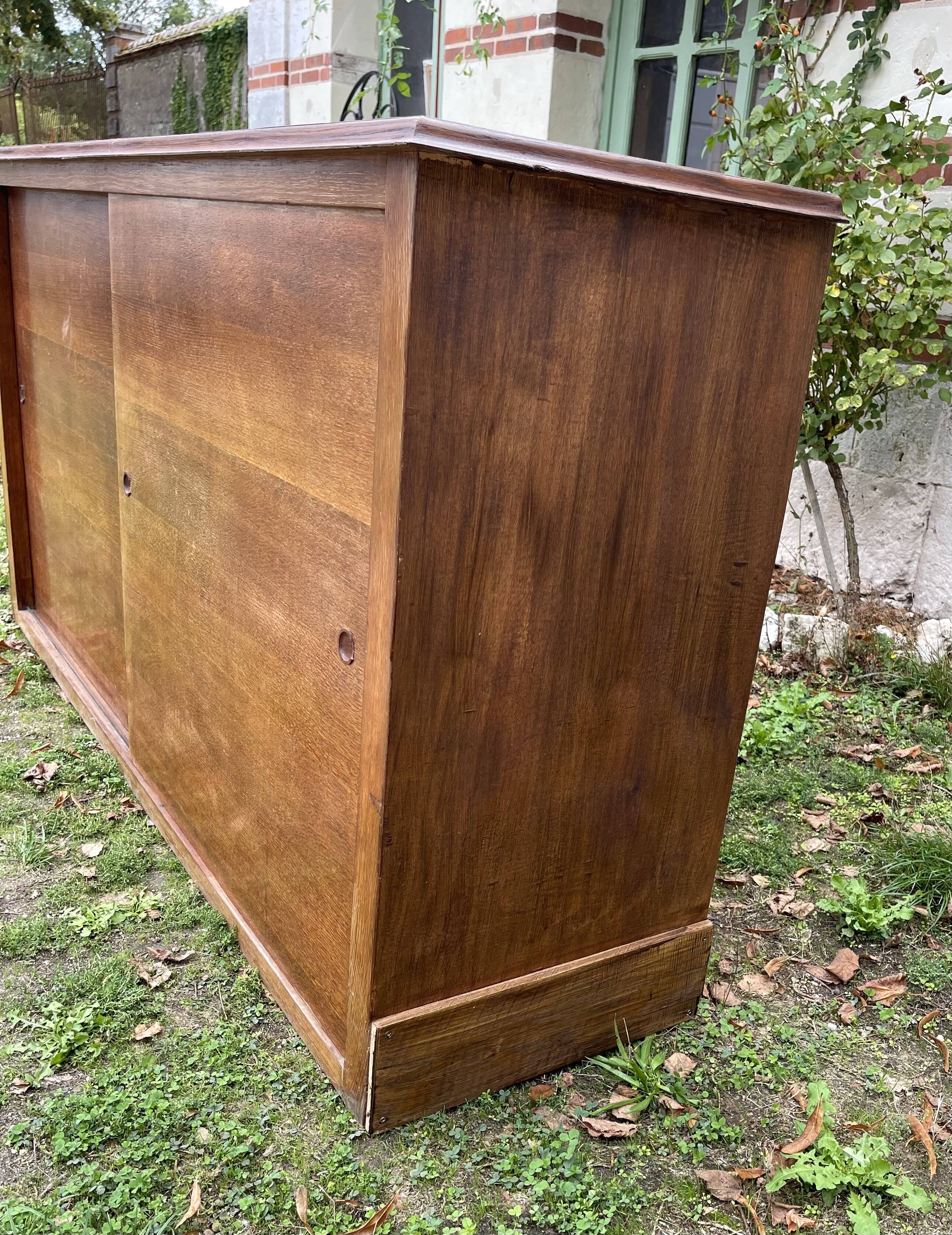 Sideboard