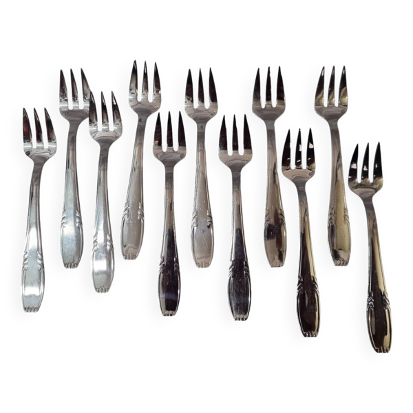 11 fourchettes à huîtres de 1980