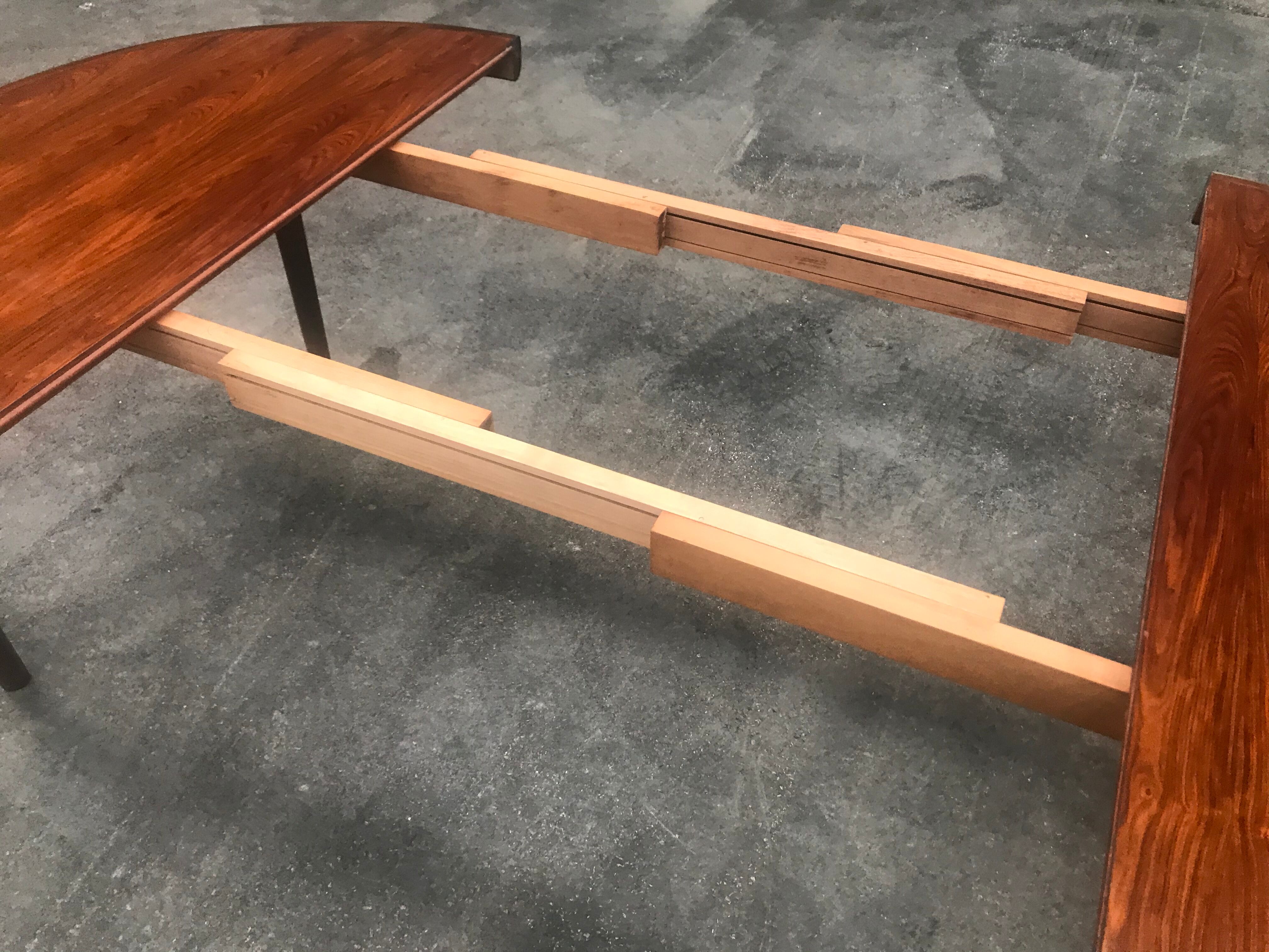 Scandinavian round dining table