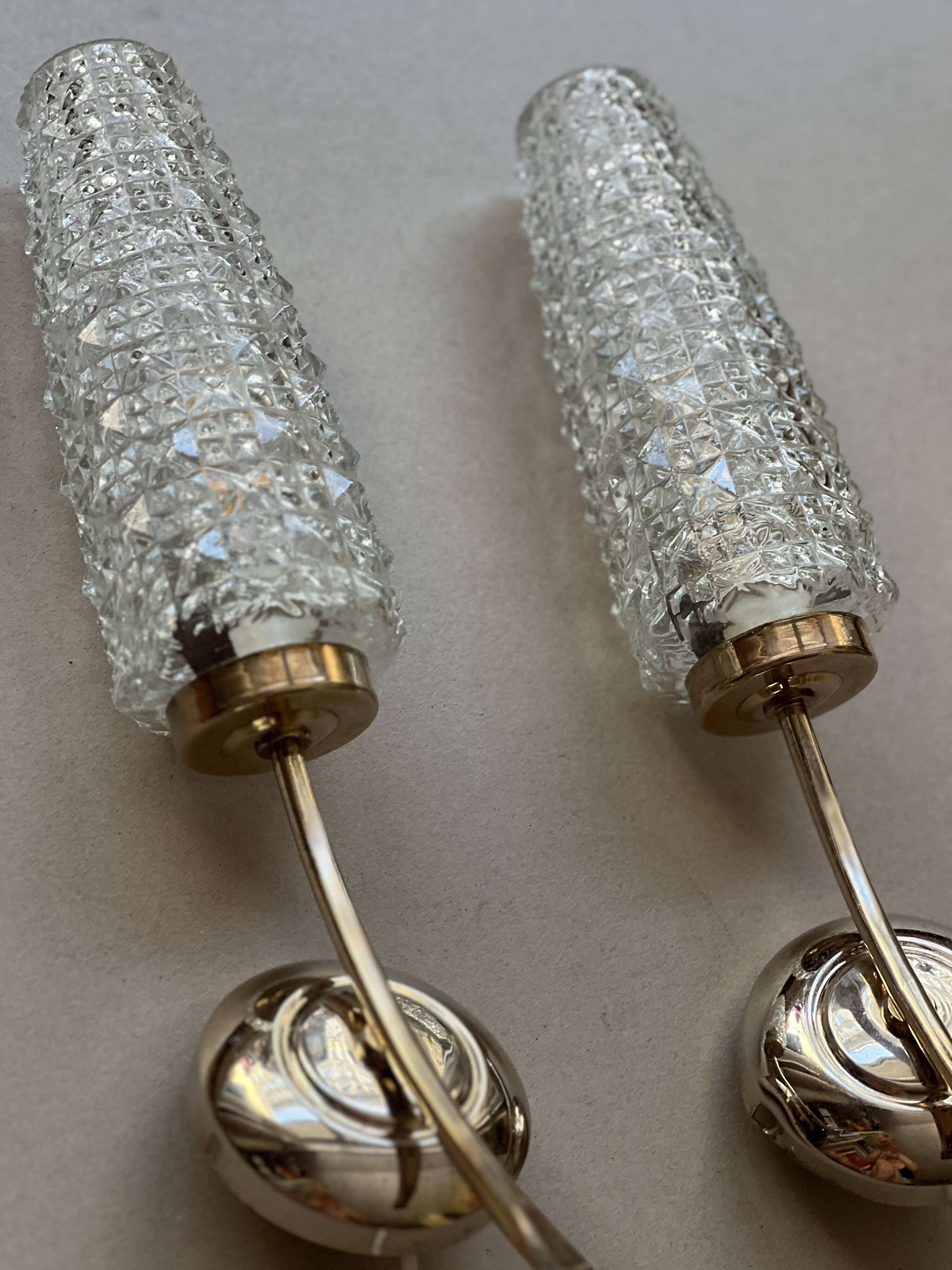 Pair of French mid-century wall lights, 1960s
