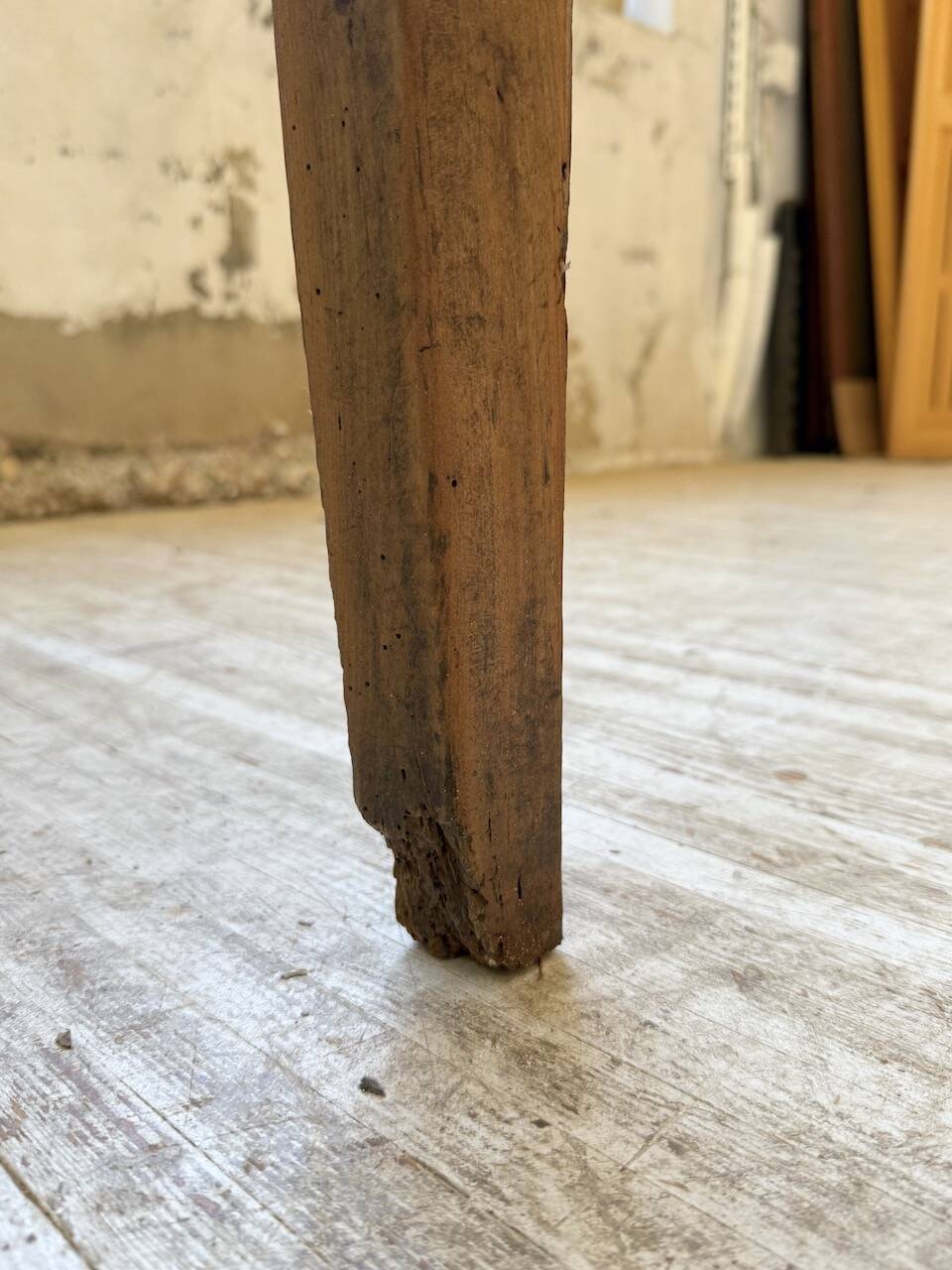 1950s oak farmhouse table with spindle legs
