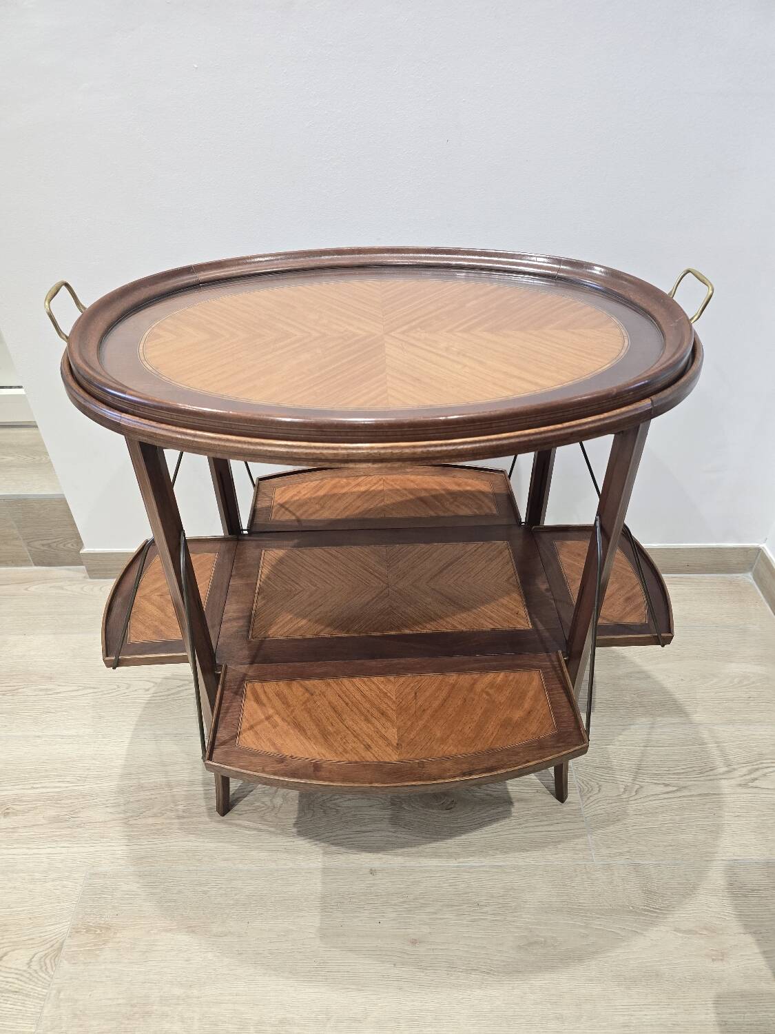 Folding tea table in marquetry wood - removable top
