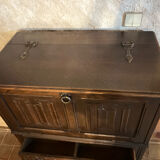 Jaycee Furniture English Bar Cabinet