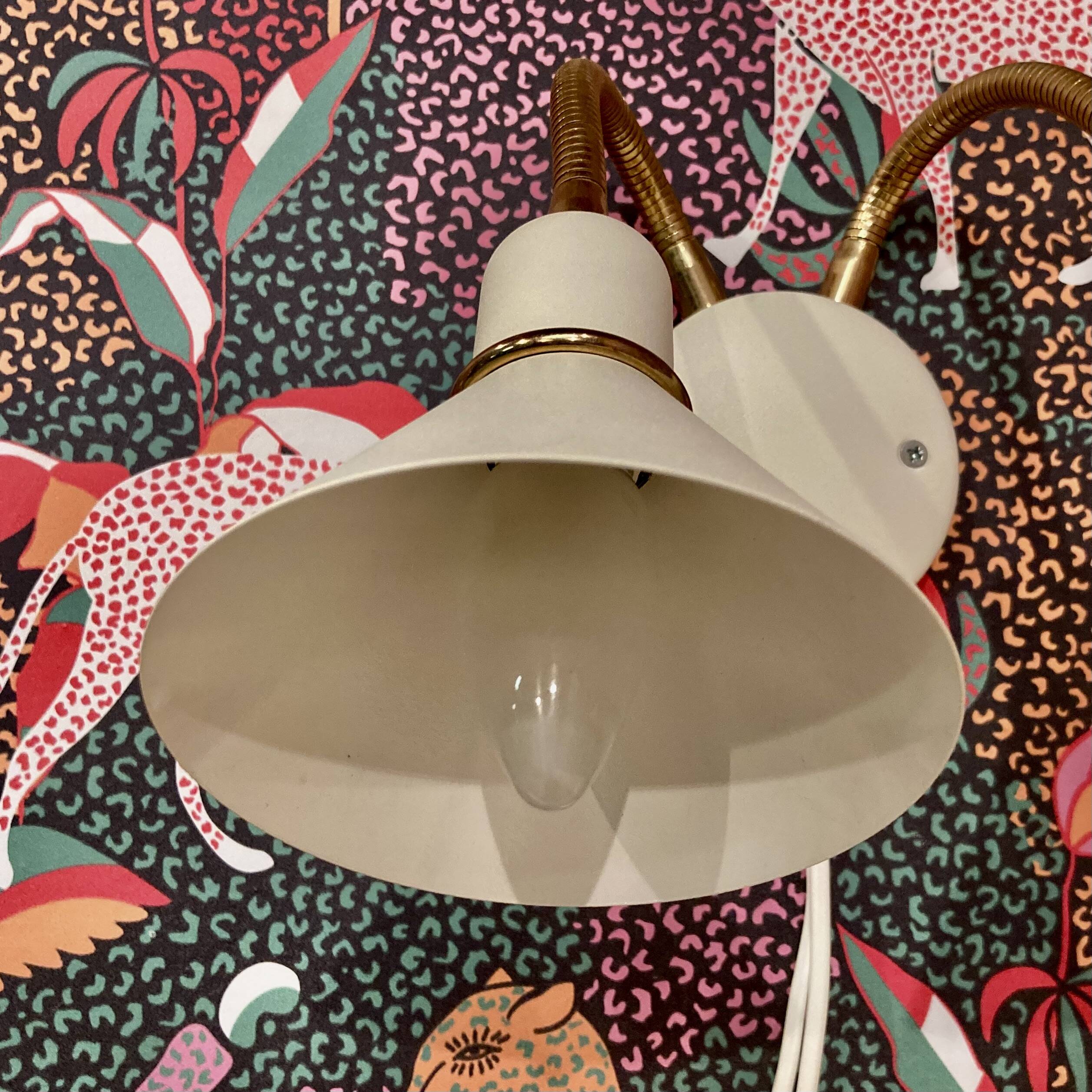 Double adjustable wall lamp Scandinavian design.