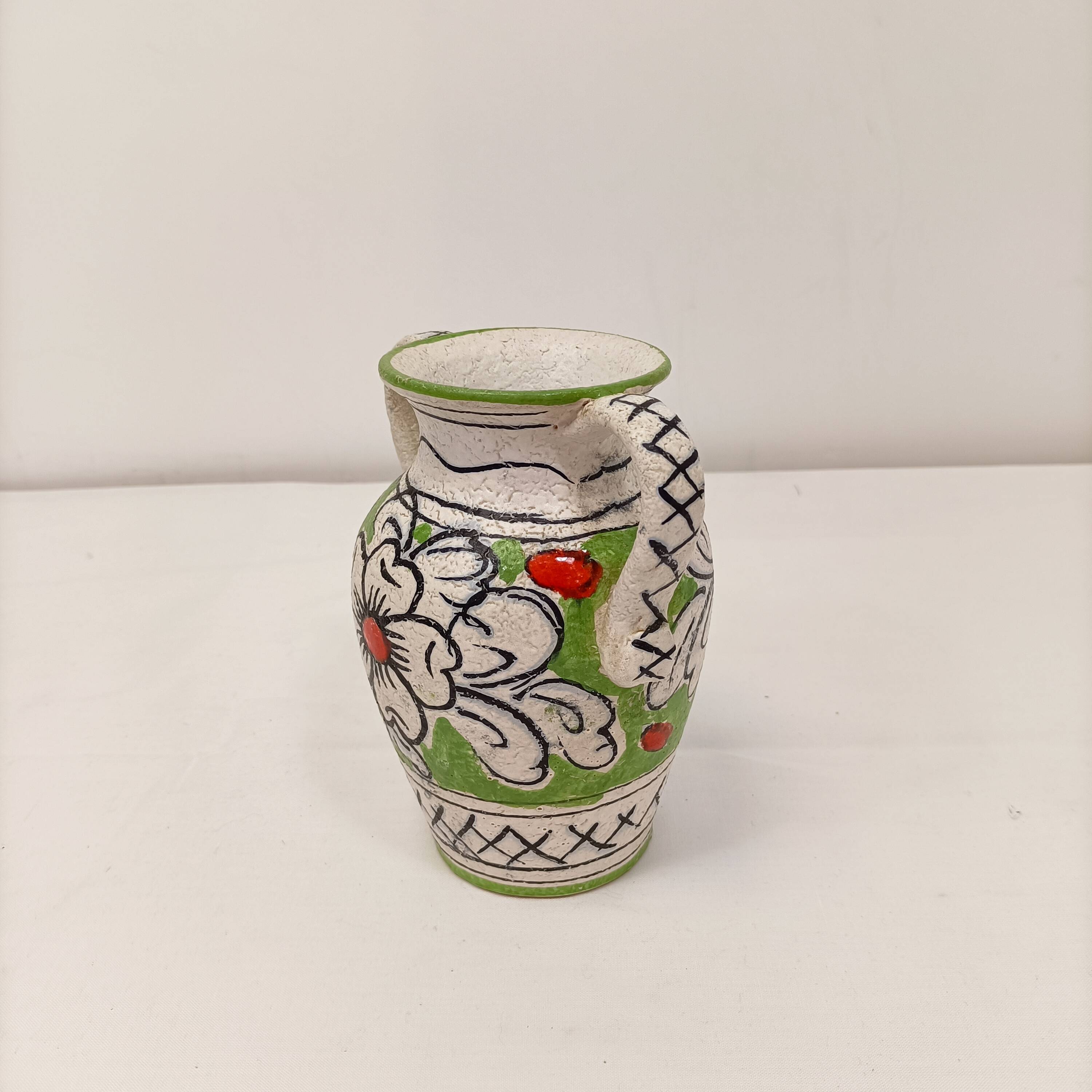 Handcrafted enamelled vase with green and red floral decoration – Italy 15 cm
