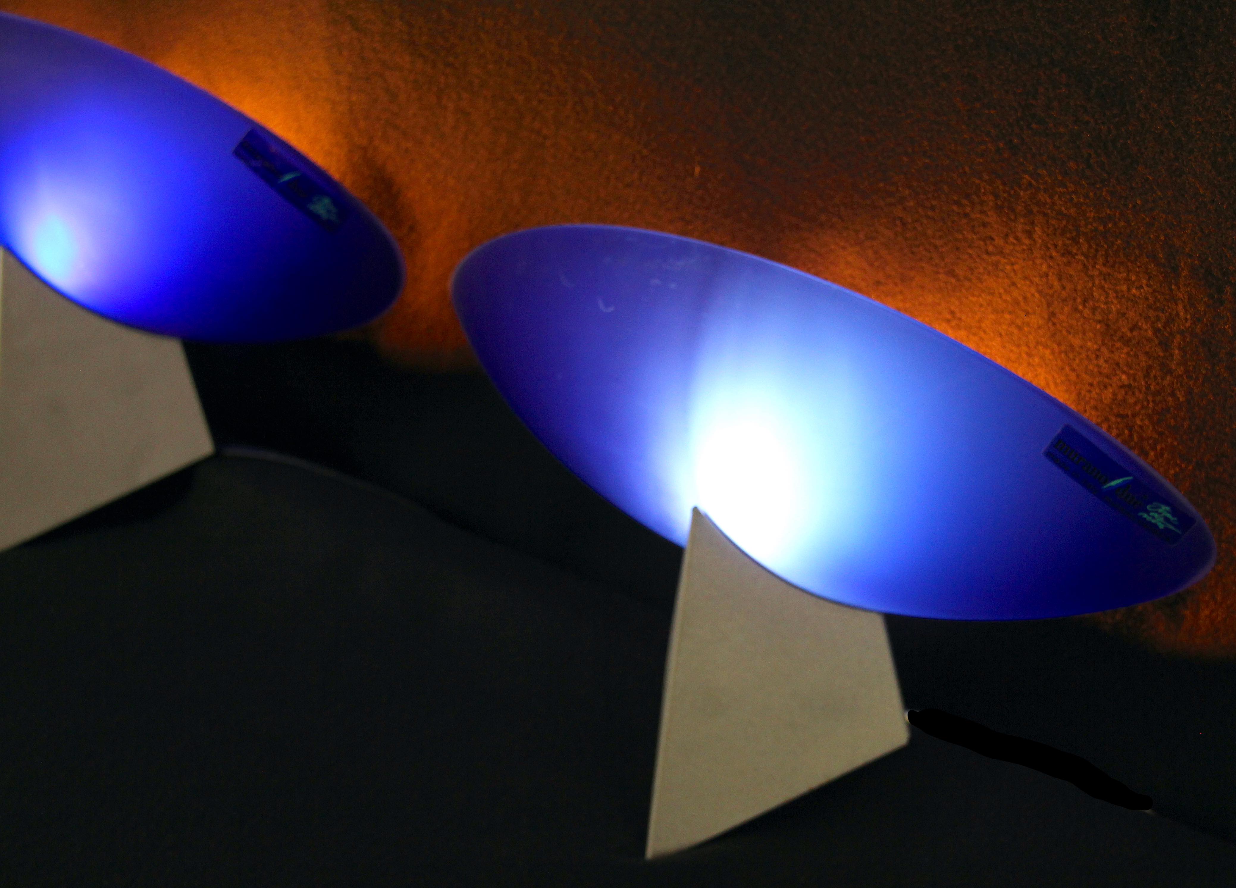 Pair of post-modern Murano blue glass wall lights 1980's by Carlo Nason Murano Due, Italy