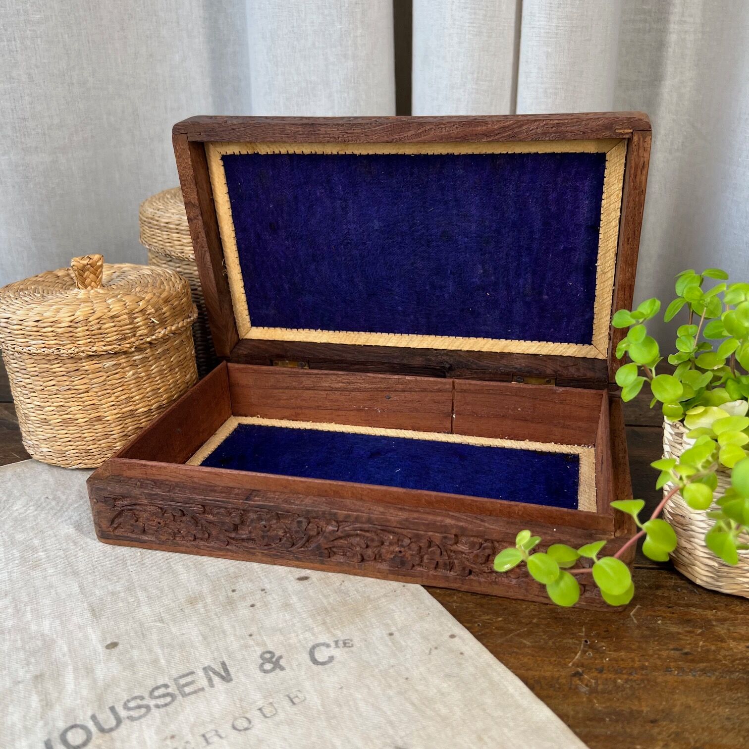 Boîte en bois et nacre