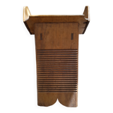Washerwoman's board/carriage and its beater