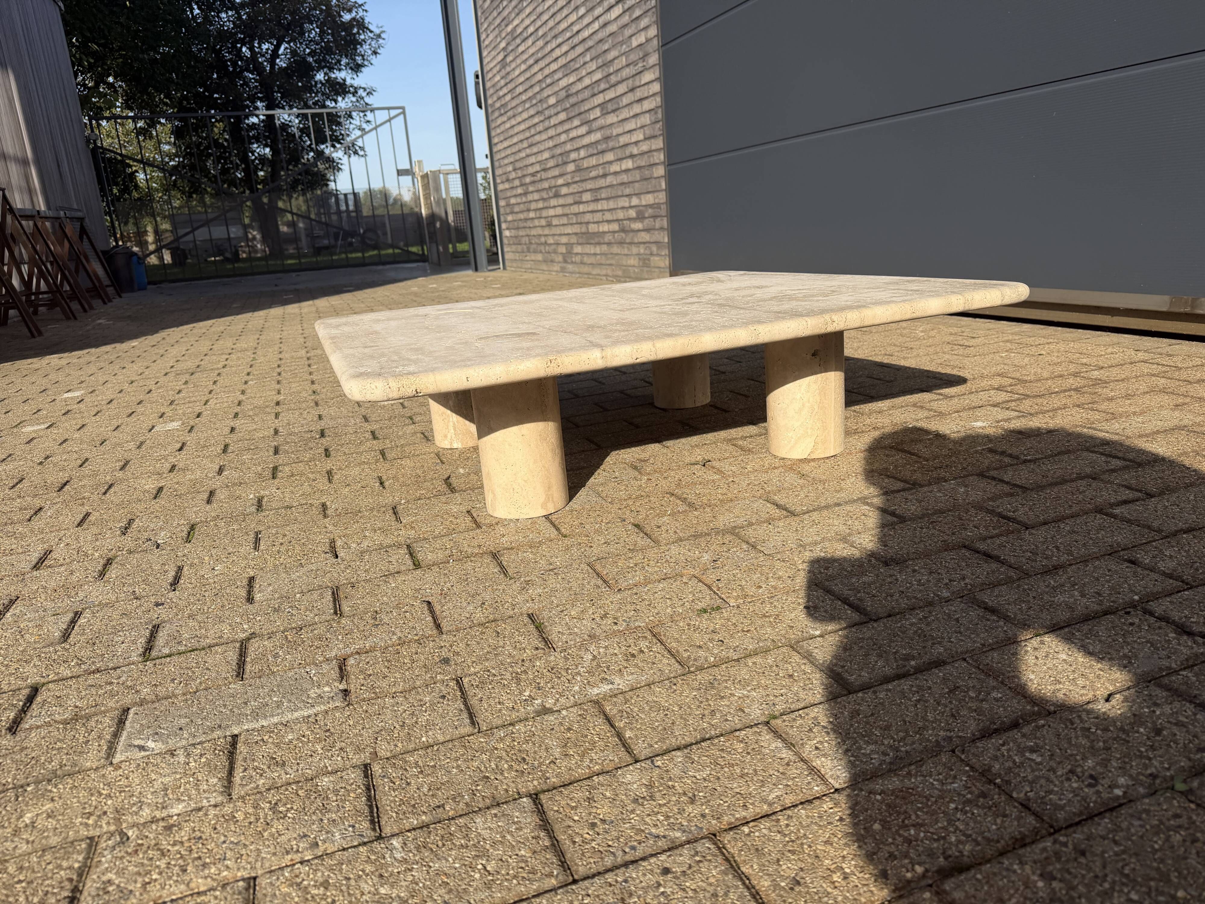 Travertine coffee table Angelo Mangiarotti for Up&Up 1970s