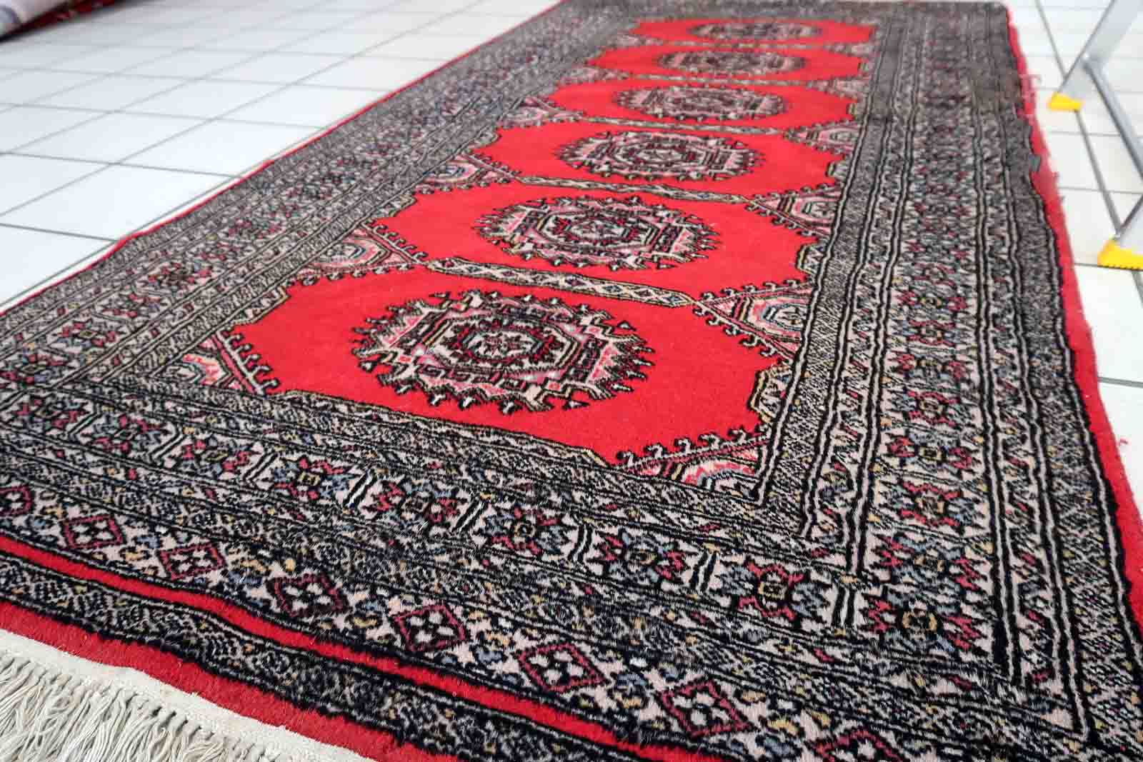 Vintage carpet uzbek bukhara handmade 92cm x 186cm 1970s