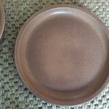 Series of 5 stoneware plates