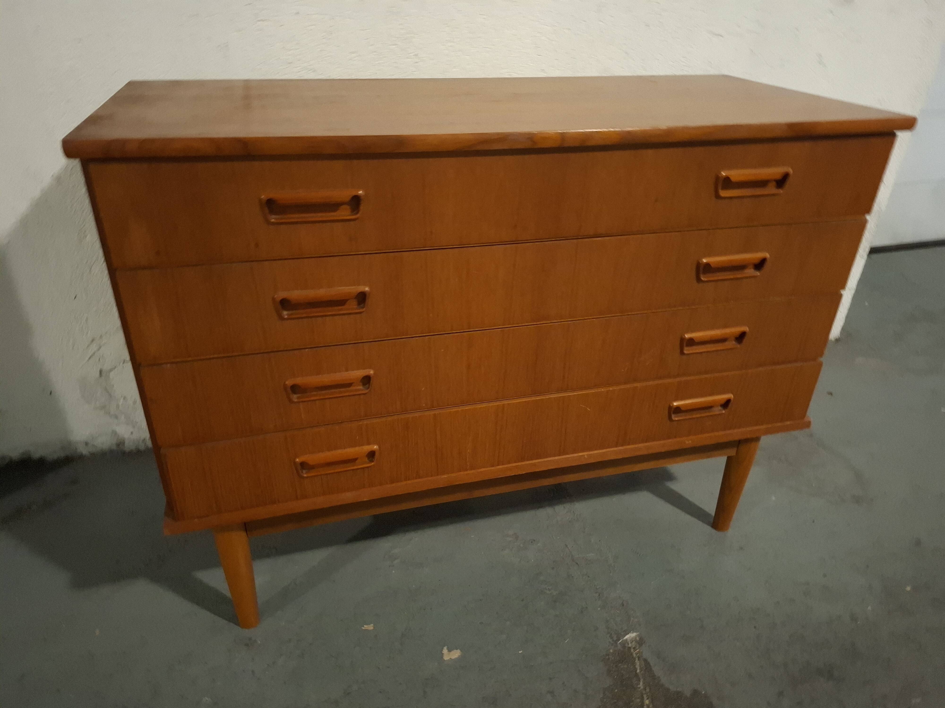 Scandinavian teak chest of drawers, 1960s design
