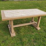 Farmhouse table