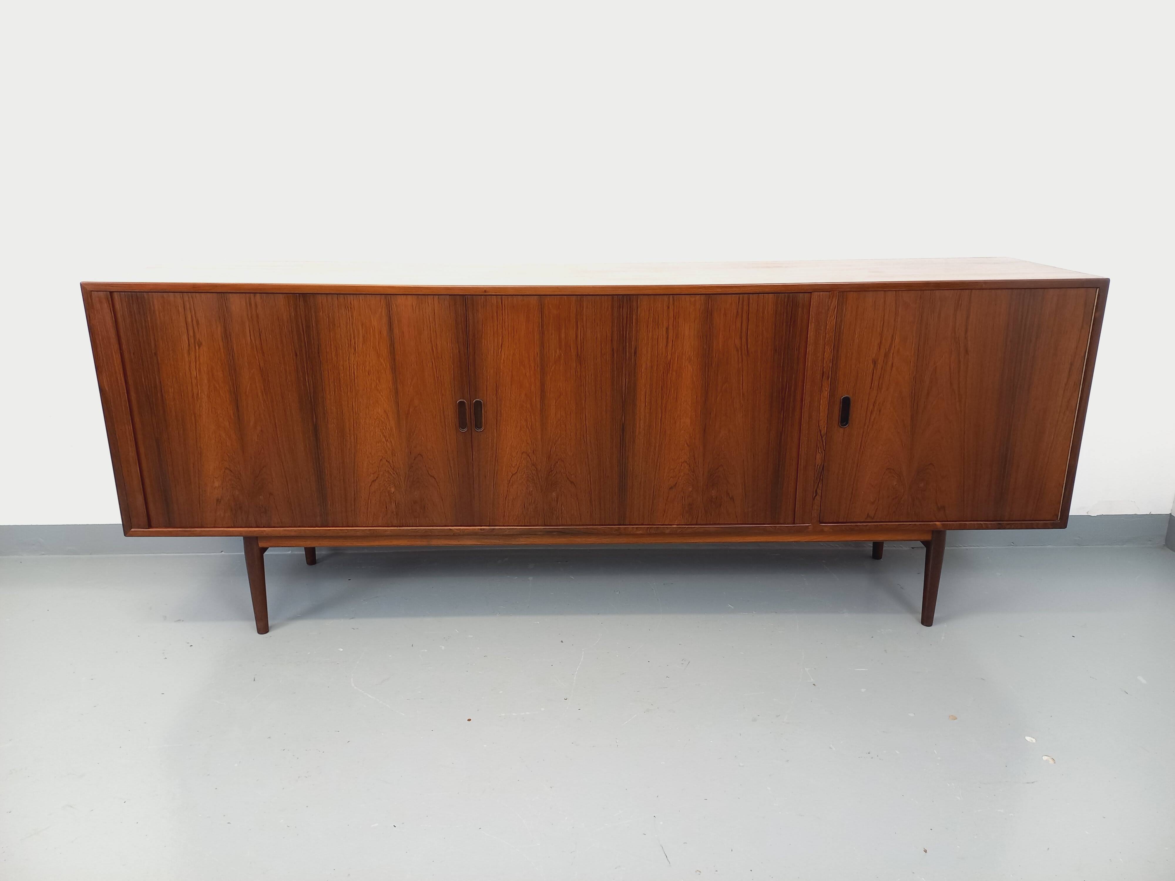 Vintage Scandinavian enfilade by Danish designer Arne Vodder in rosewood.